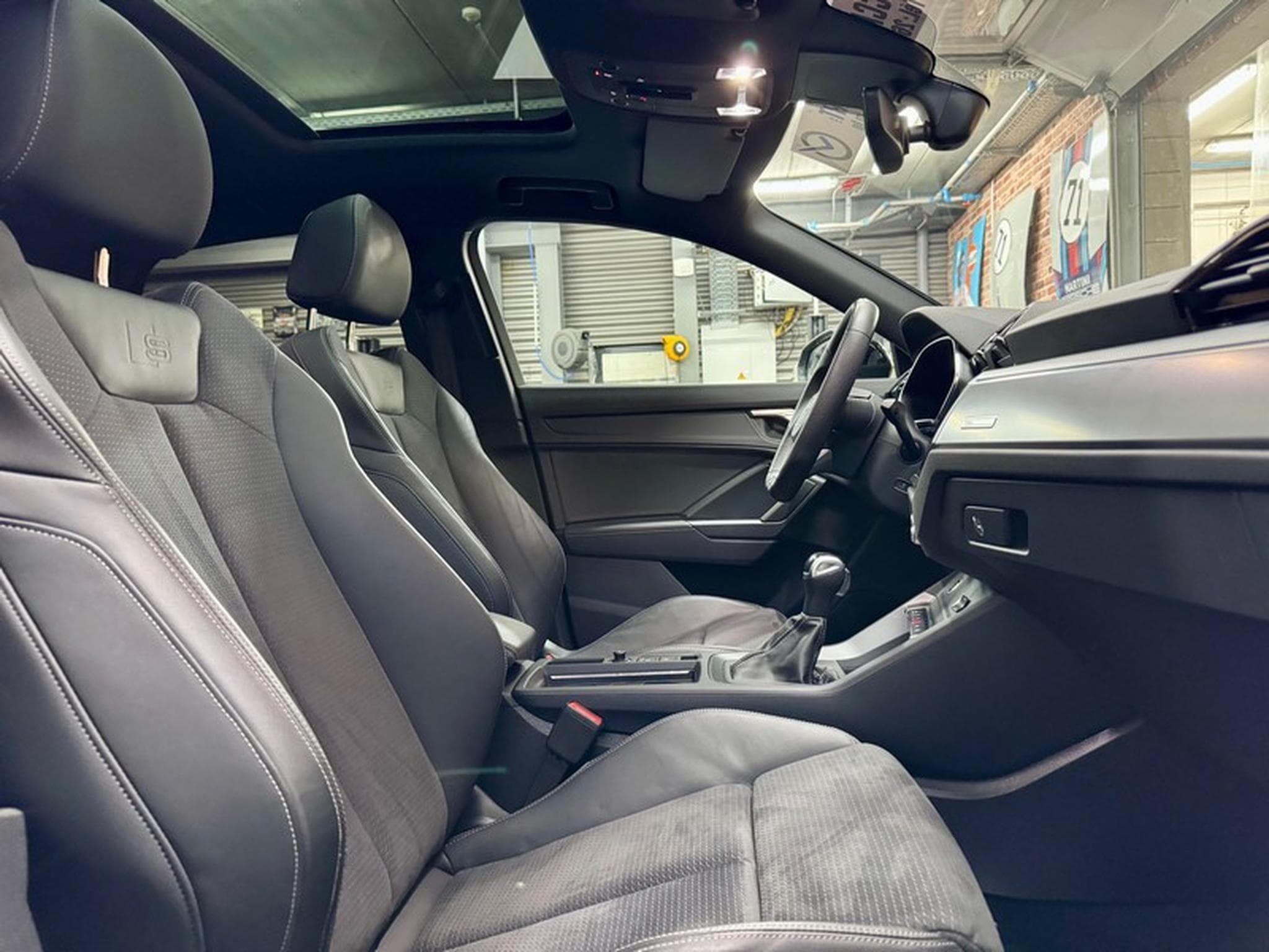 Audi Q3 Q3 Sportback 2.0 TDi 150cv Auto S-LINE (2024) - Foto 8