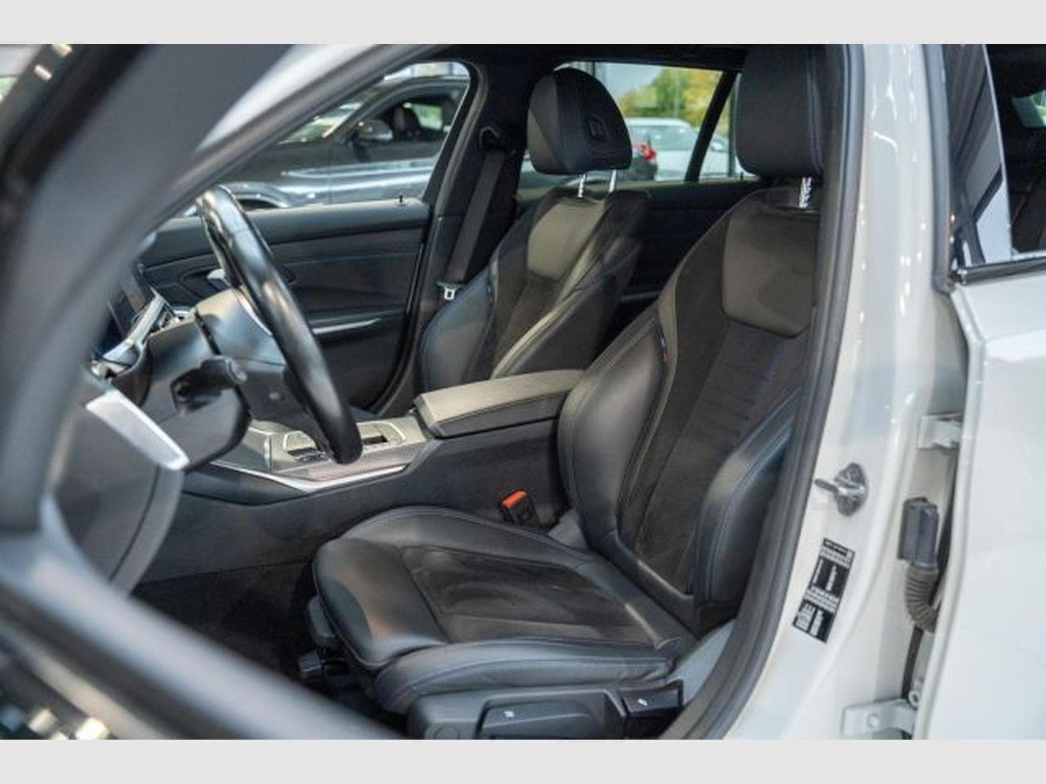 BMW 318 318d M-Sport 8G-Autom. LED NAVI Life Shadow (2021) - Foto 13