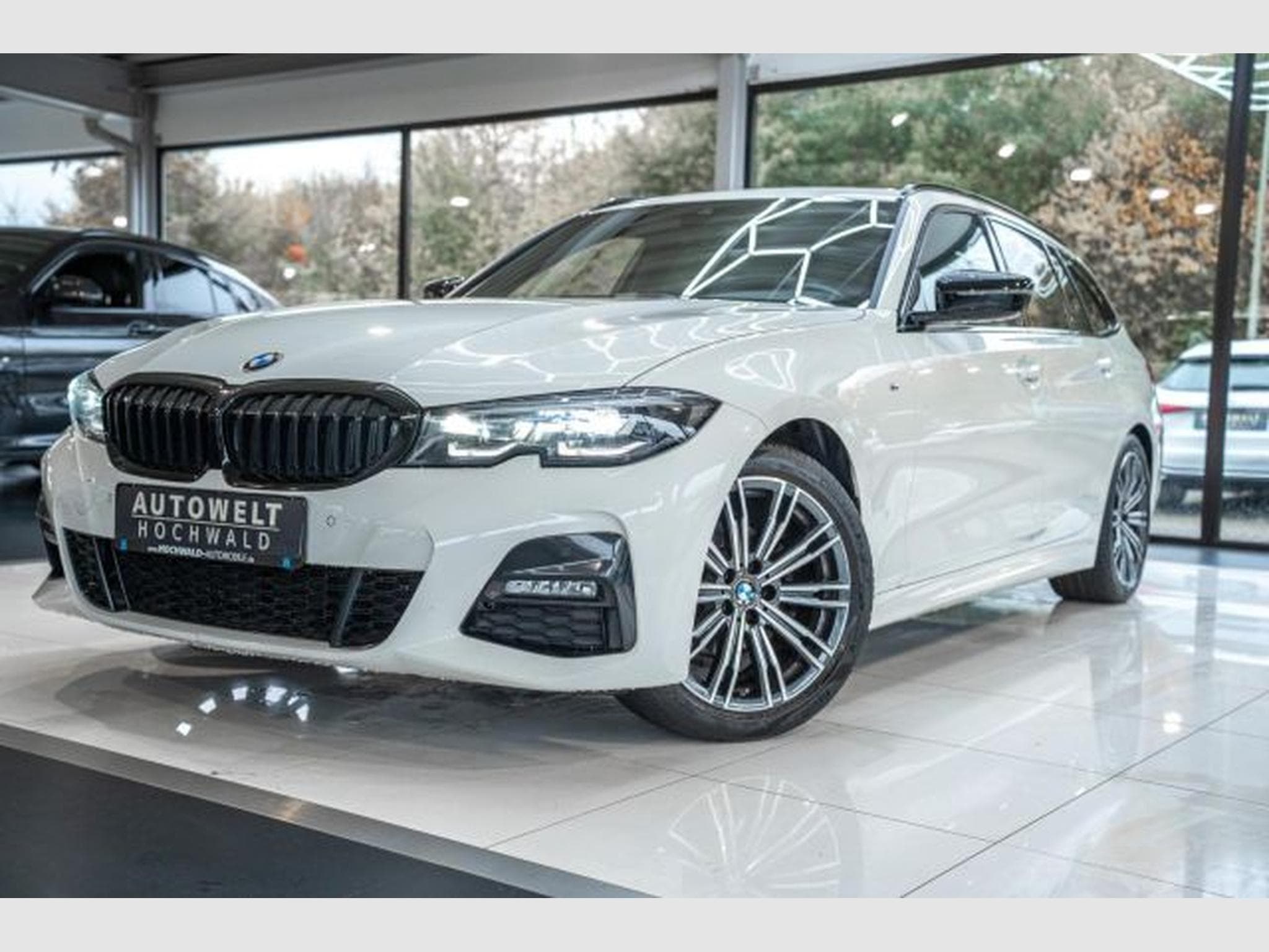 BMW 318 318d M-Sport 8G-Autom. LED NAVI Life Shadow (2021) - Foto 2
