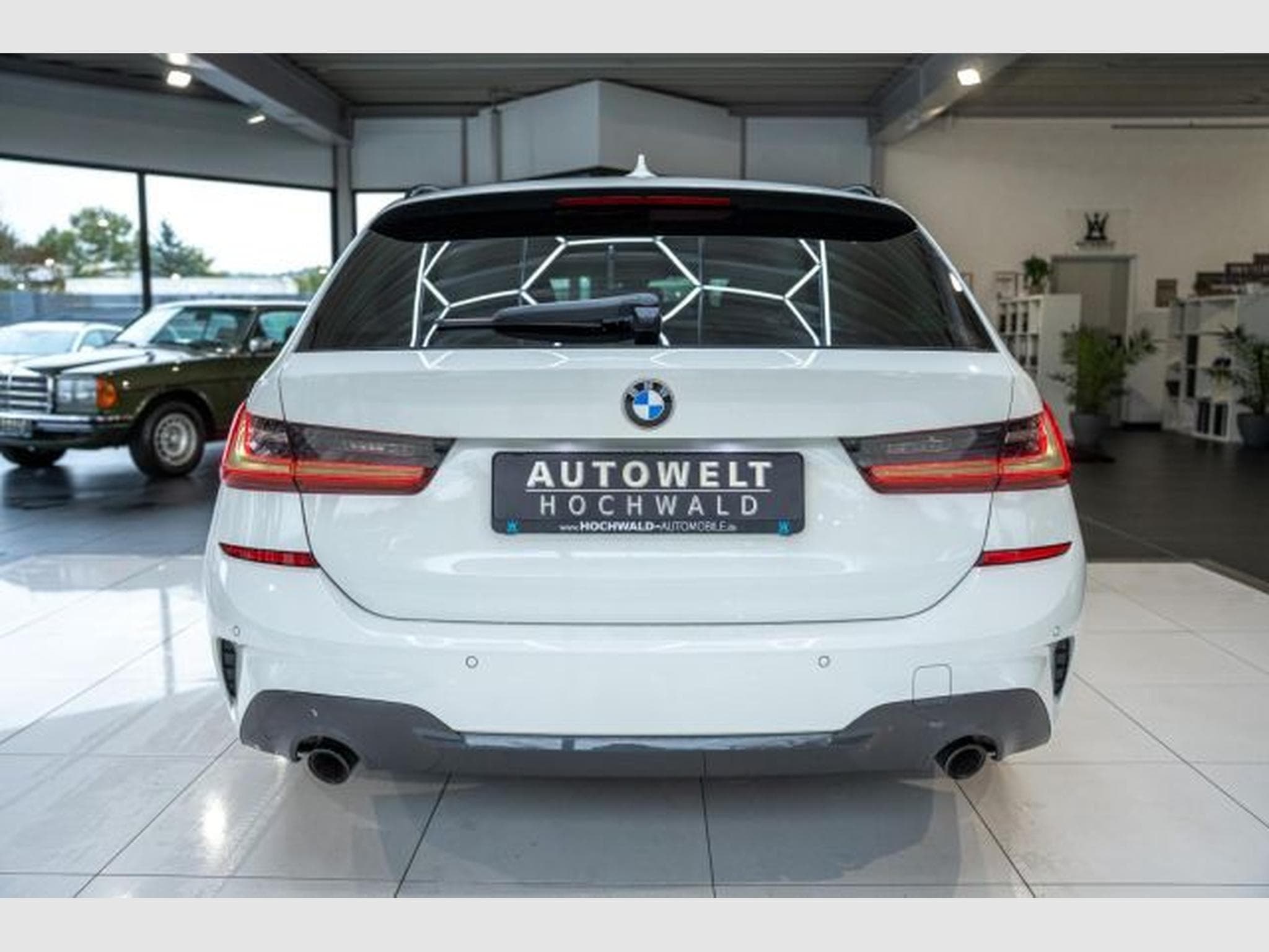 BMW 318 318d M-Sport 8G-Autom. LED NAVI Life Shadow (2021) - Foto 7