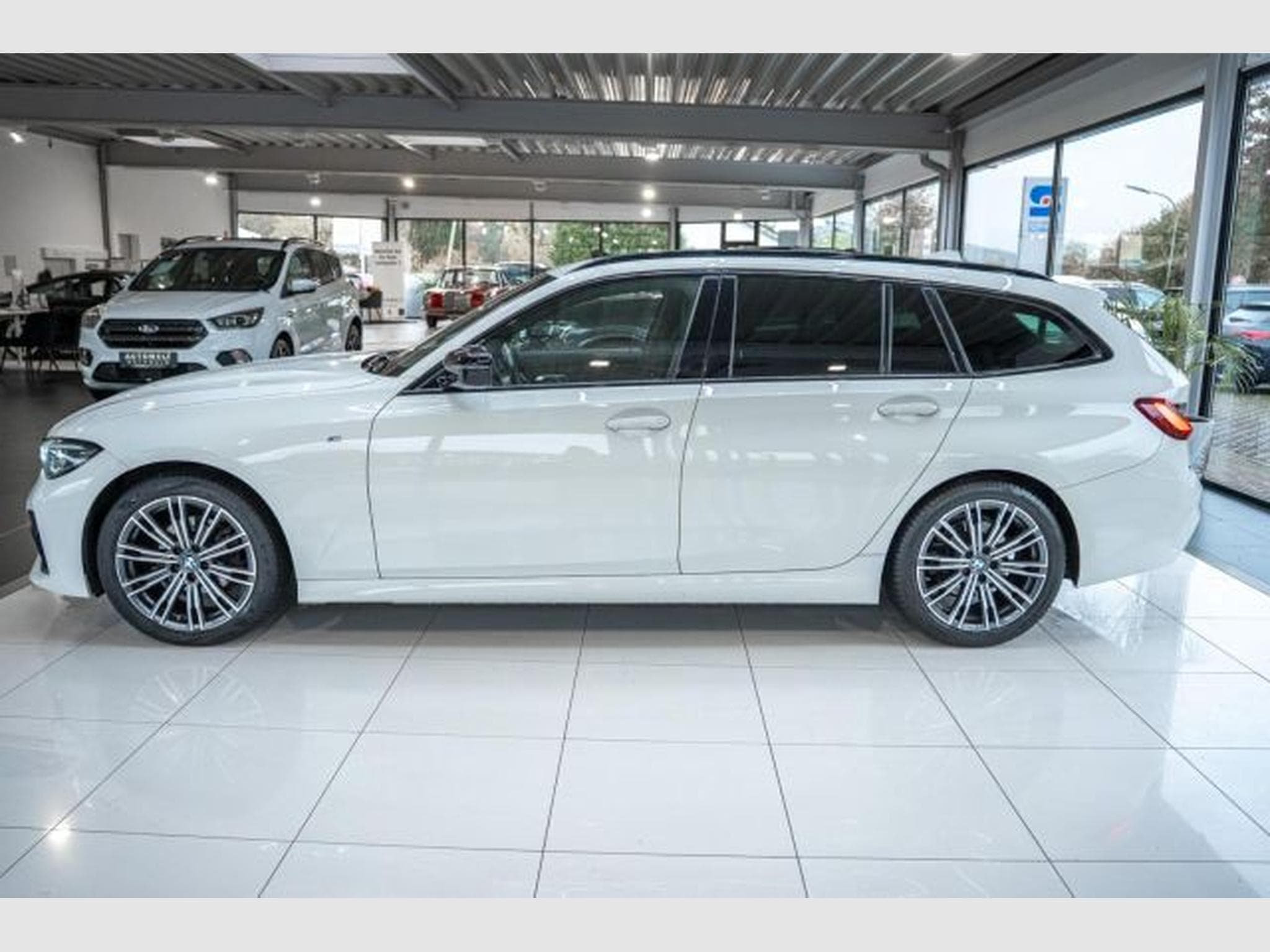 BMW 318 318d M-Sport 8G-Autom. LED NAVI Life Shadow (2021) - Foto 9