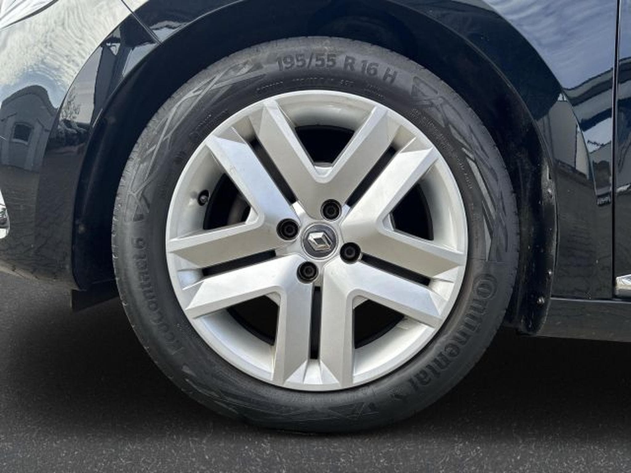 Renault Clio Clio V 1.0 TCe Experience KLIMA LED SHZG PDC GRA (2020) - Photo 9