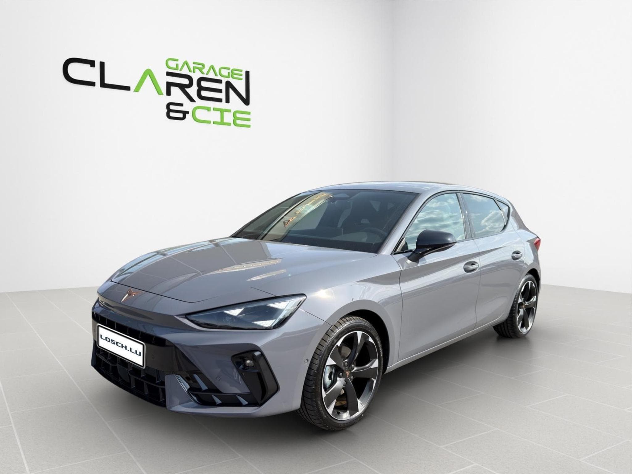 Cupra Leon eTSI (2026) - Photo 1