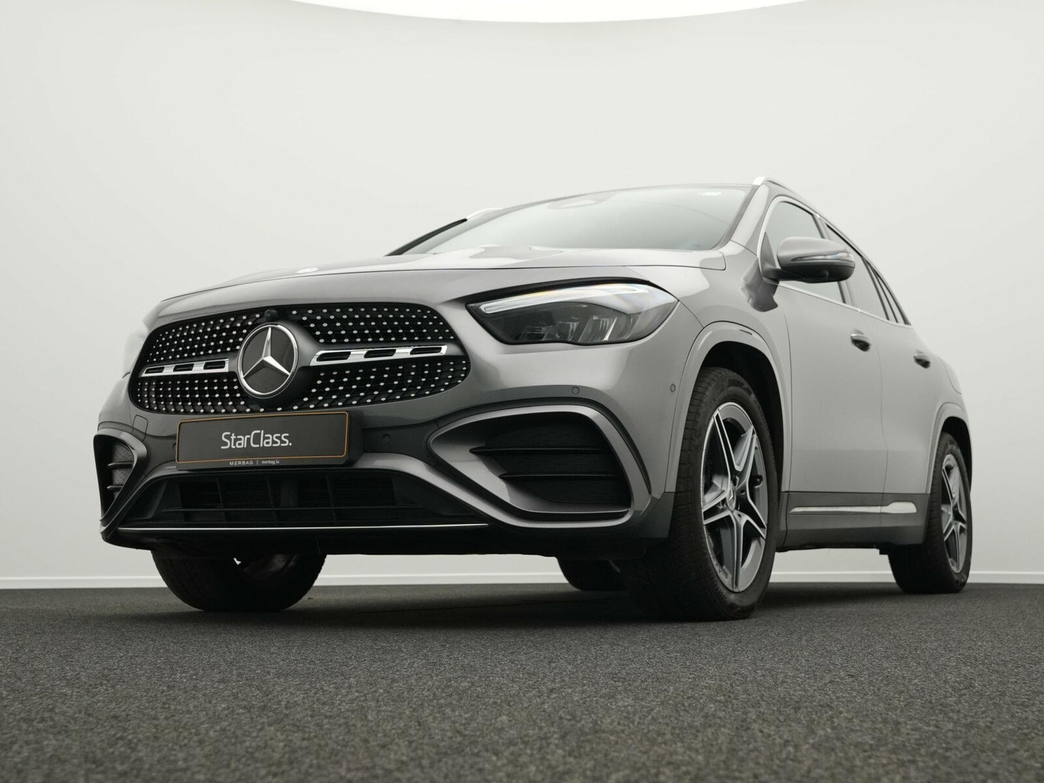 Mercedes GLA 220 d 4MATIC (2024) - Photo 10