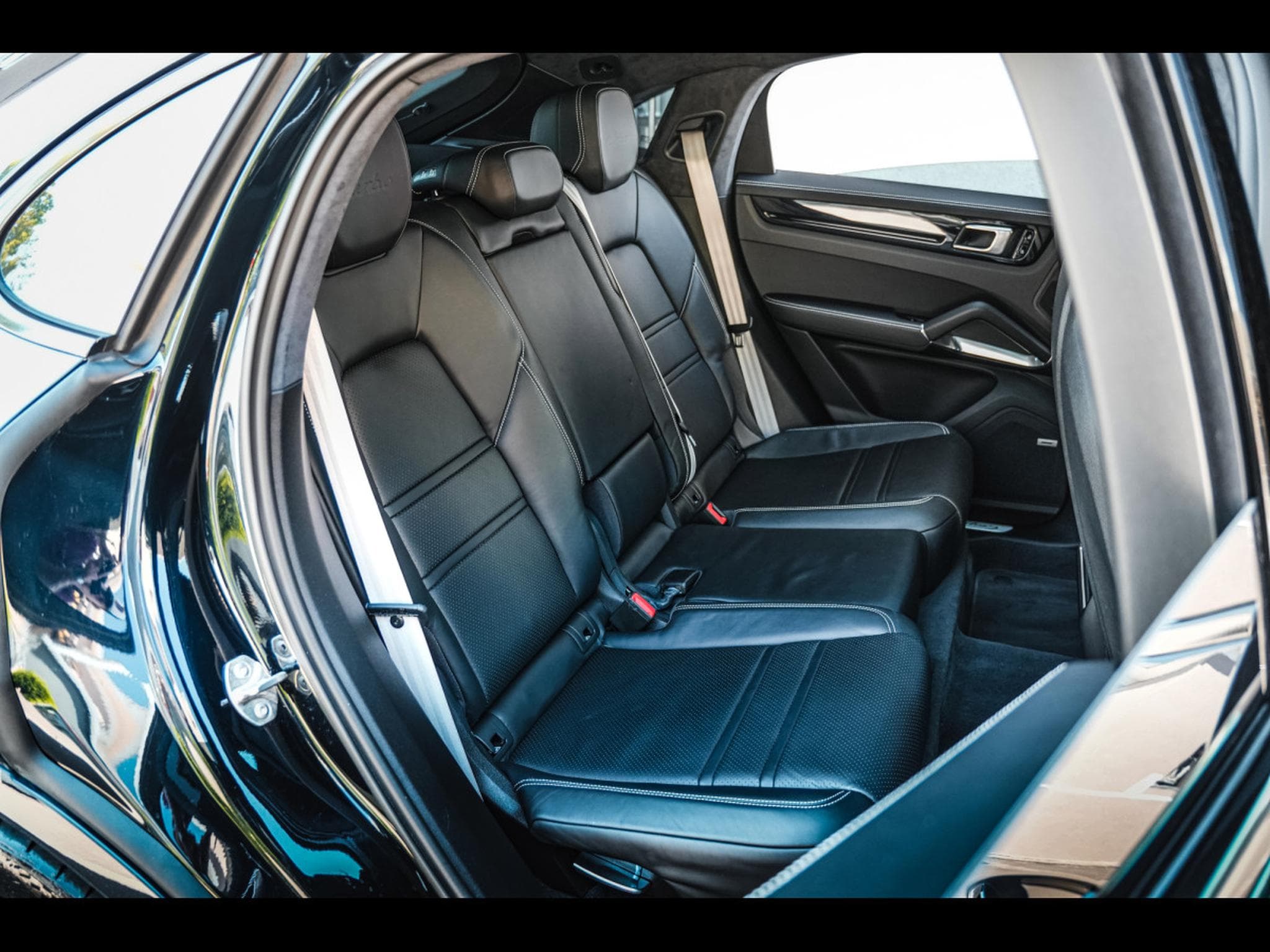 Porsche Cayenne TURBO COUPE TIPTRONIC – MOONLIGHT BLUE (2020) - Foto 11