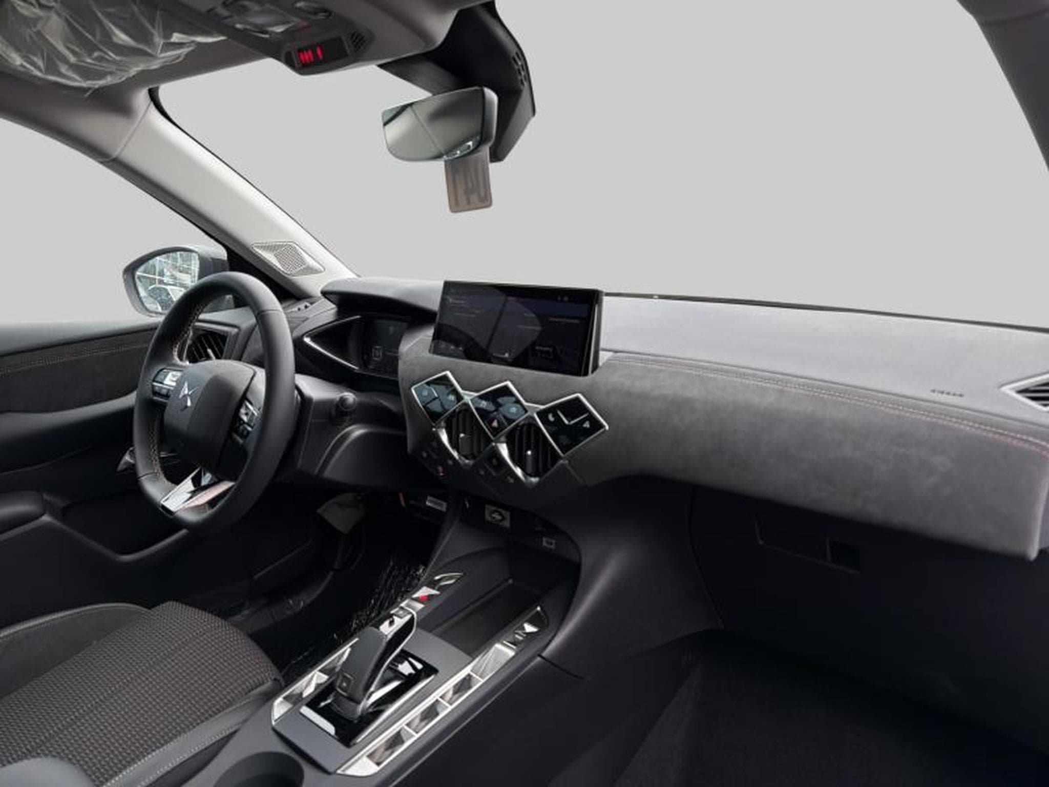 DS Automobiles DS3 PERFOMANCE LINE + (2024) - Foto 20