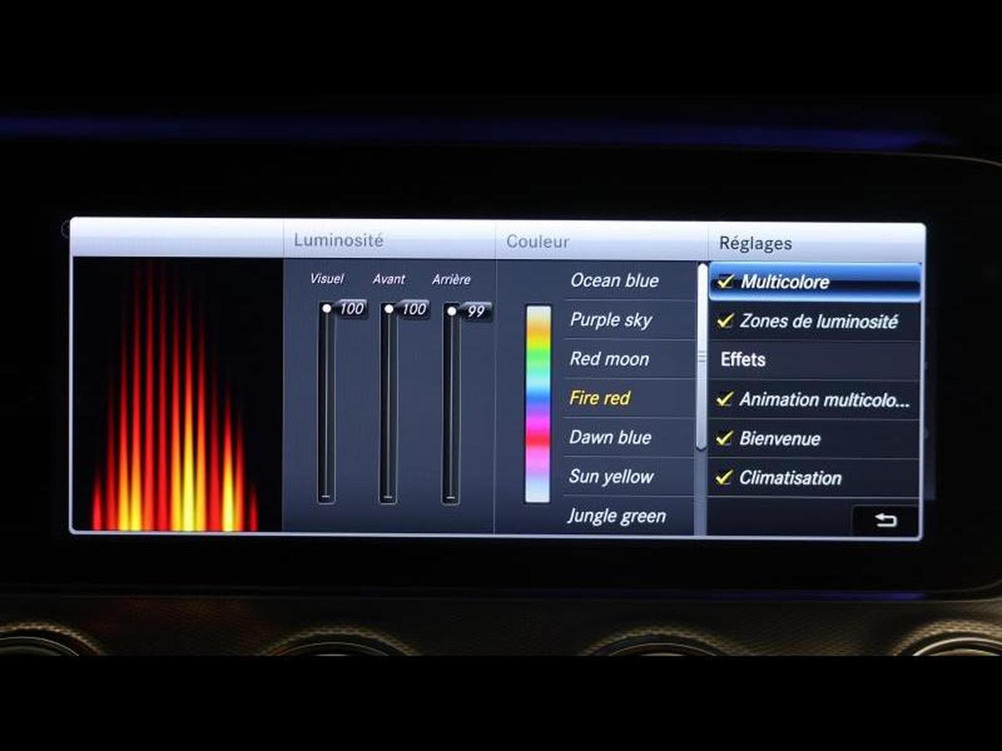 Mercedes E 220 d Limousine AMG Line 9g - Tronic (2019) - Photo 23