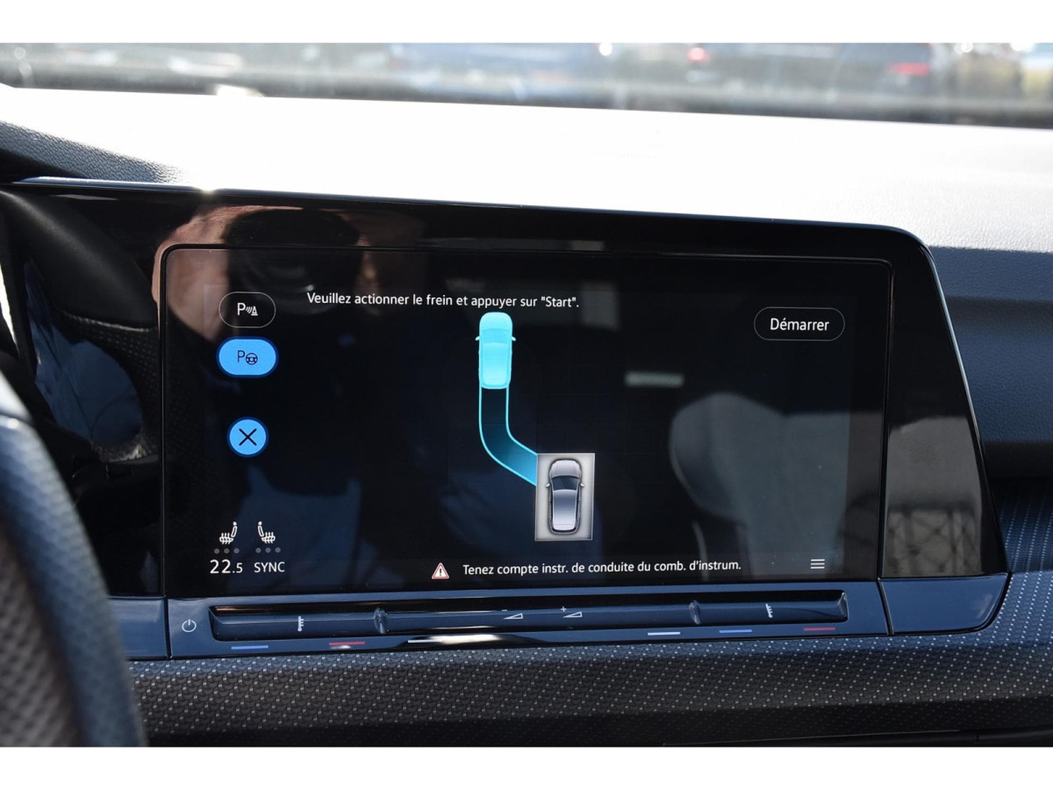 VW Golf 1.5 eTSI R-Line DSG ACC TRAVEL SIDE CAM PARK KEYLESS 1° MAIN (2021) - Foto 16