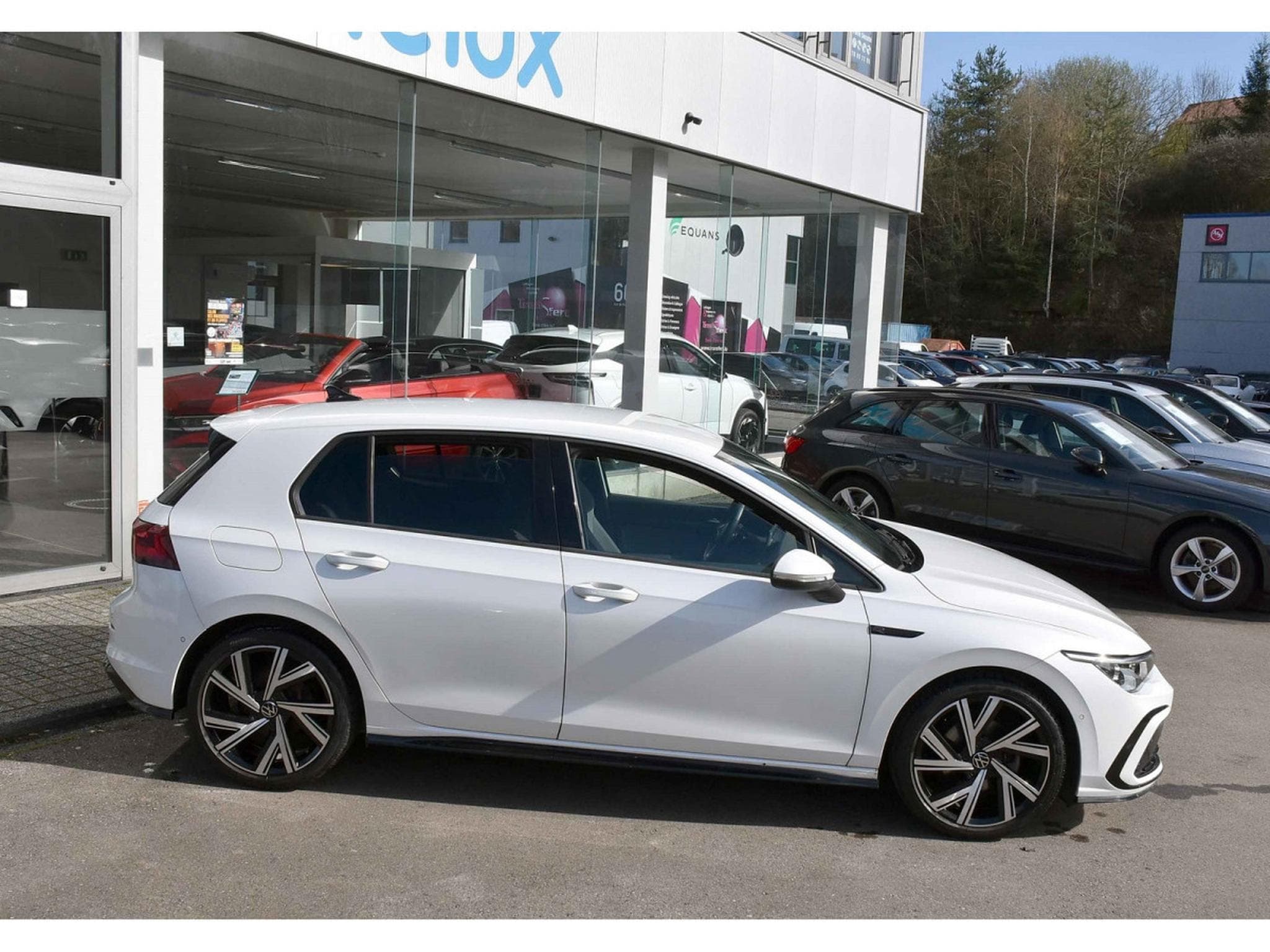 VW Golf 1.5 eTSI R-Line DSG ACC TRAVEL SIDE CAM PARK KEYLESS 1° MAIN (2021) - Foto 3