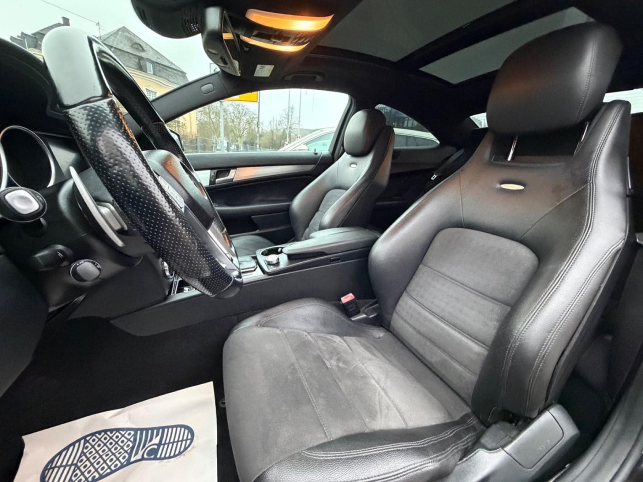 Mercedes C 63 AMG Coupe 6.2 (2014) - Foto 9