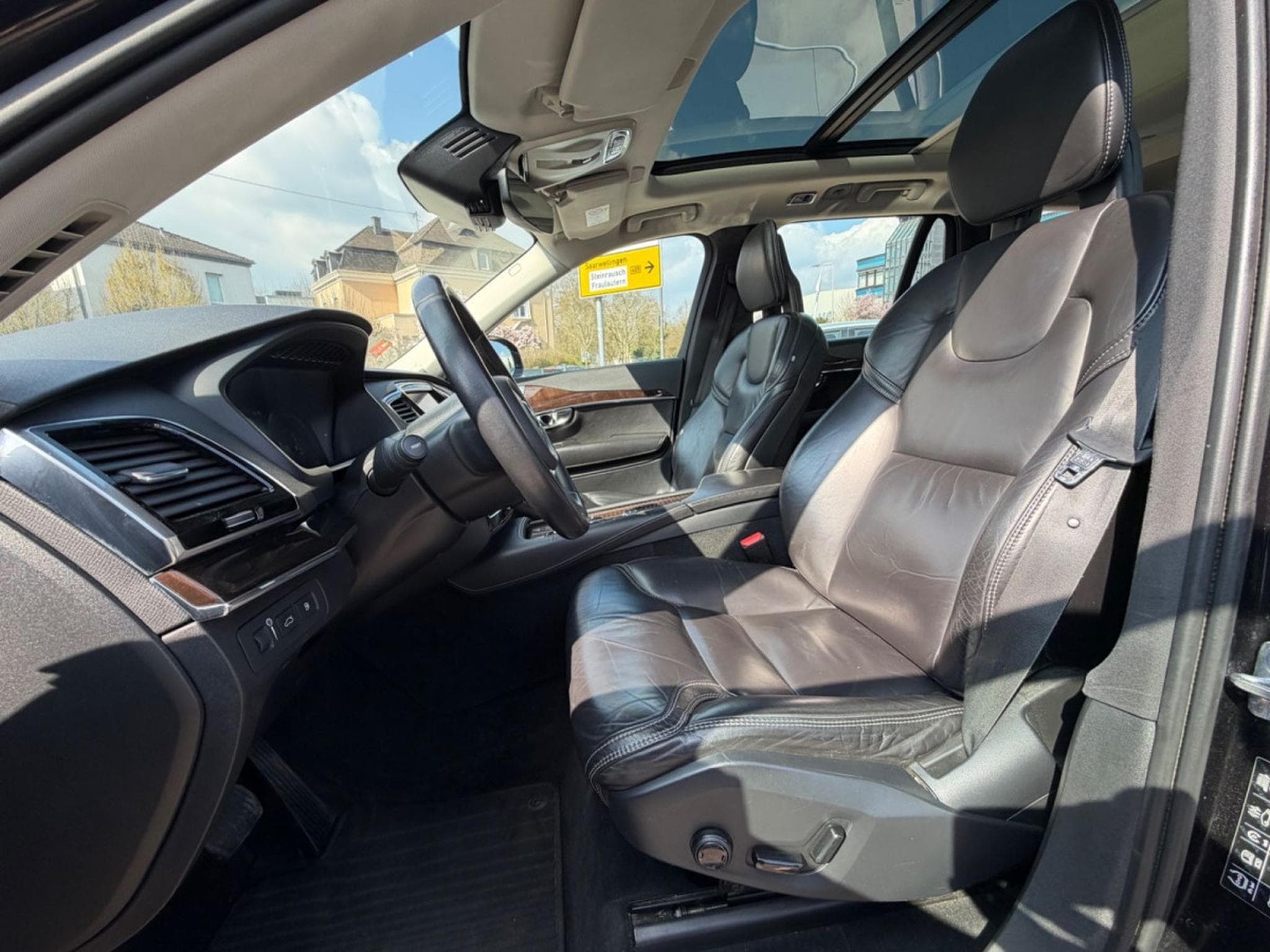 Volvo XC90 XC 90 XC90 Momentum Plug-In Hybrid AWD/ 7xSitzer (2016) - Foto 10