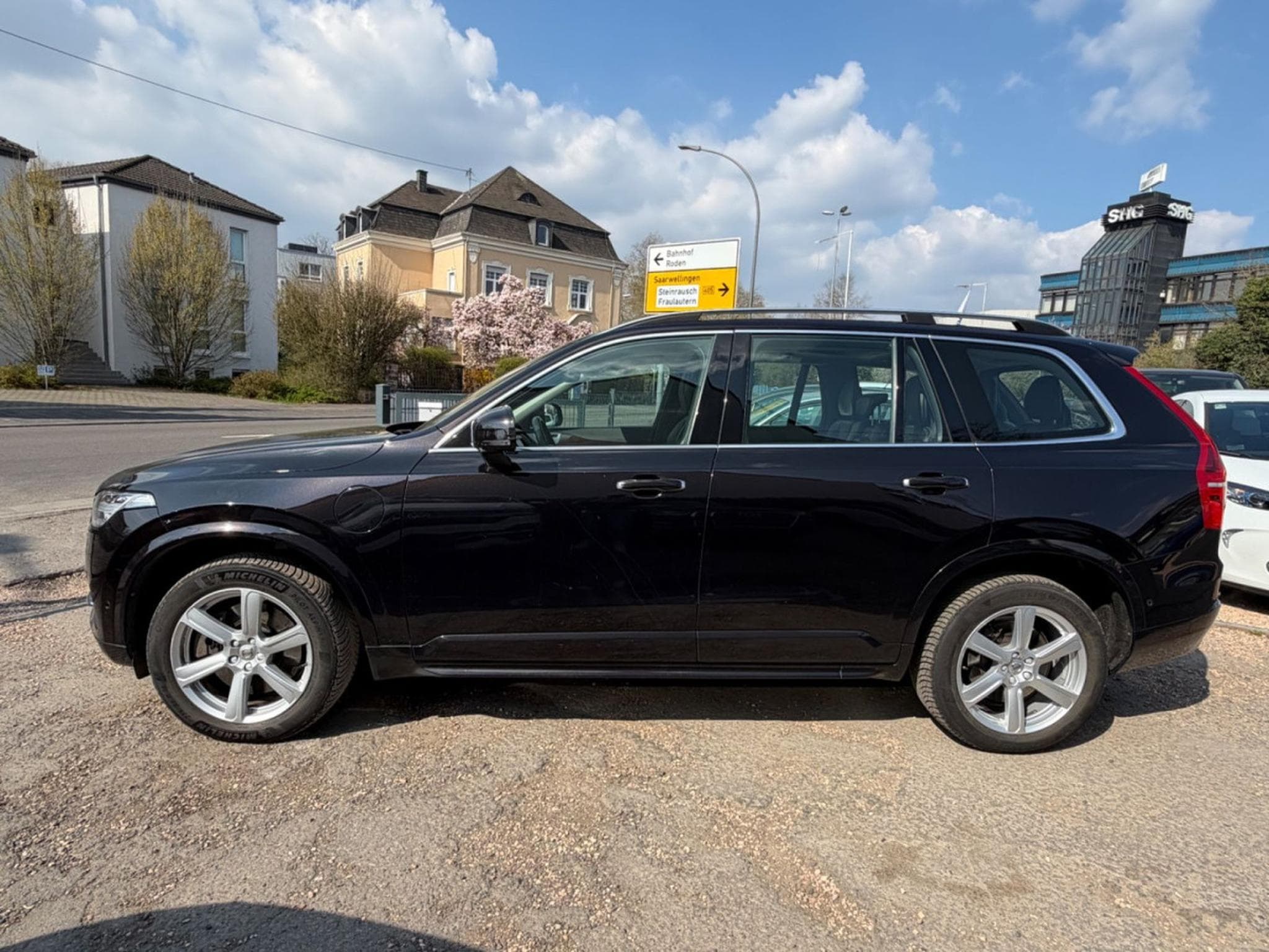 Volvo XC90 XC 90 XC90 Momentum Plug-In Hybrid AWD/ 7xSitzer (2016) - Foto 3