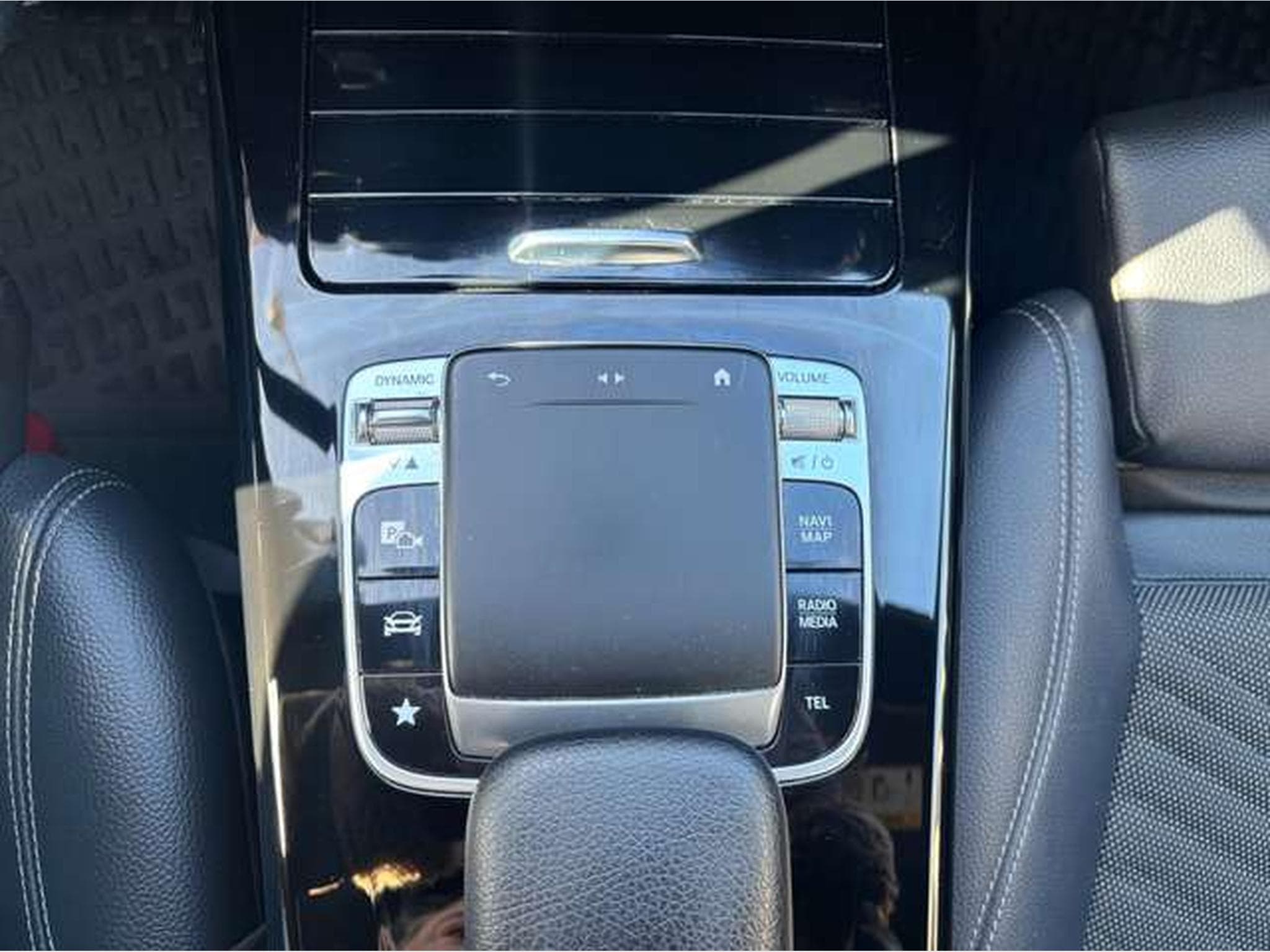 Mercedes A 180 A 180 d 7G-DCT-BERLINE-JUSQU'A 48 MOIS DE GARANTIE (2020) - Foto 14