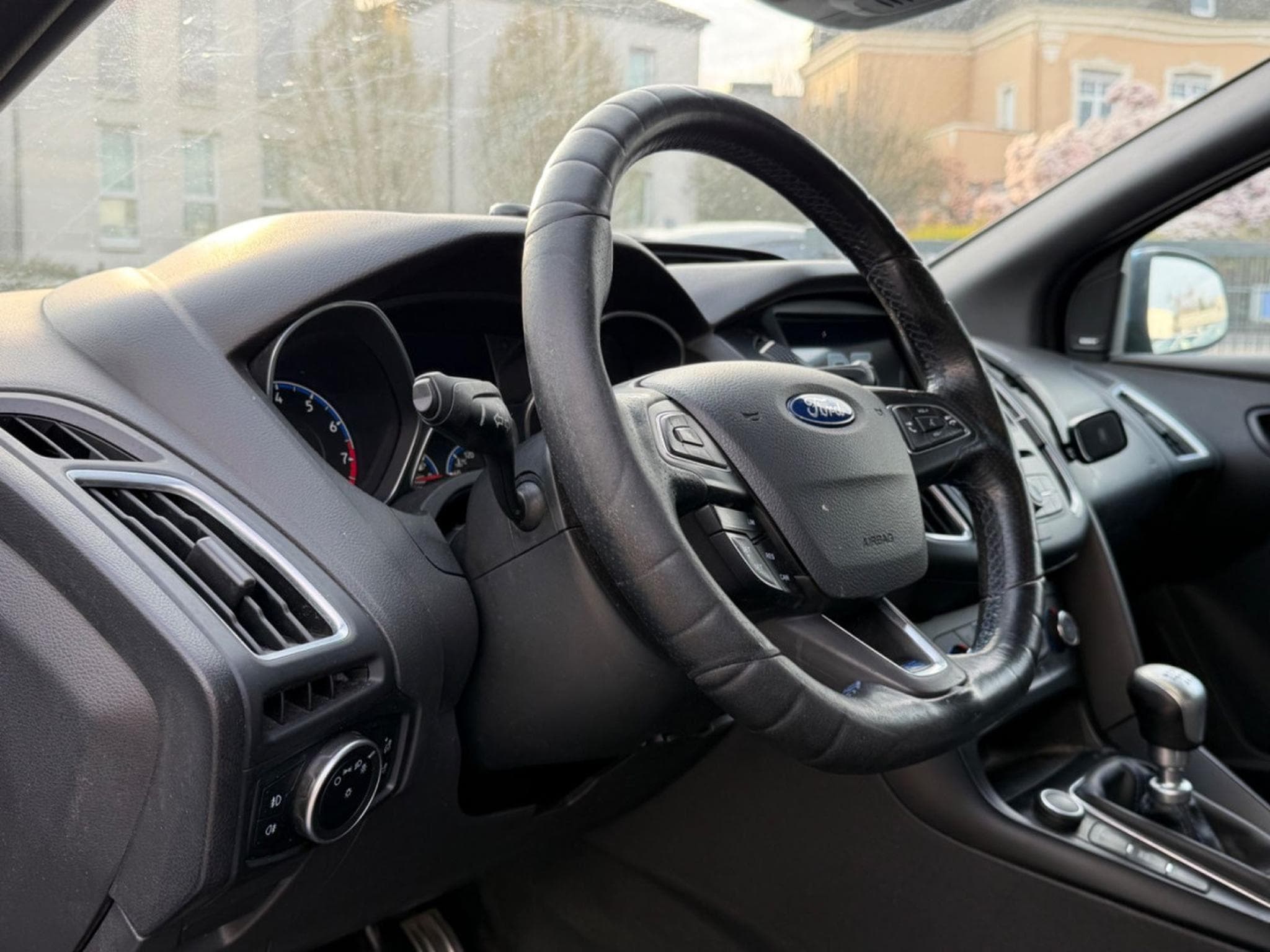 Ford Focus Lim. RS 257 KW/Schalensitze/ALLRAD/ (2016) - Photo 12