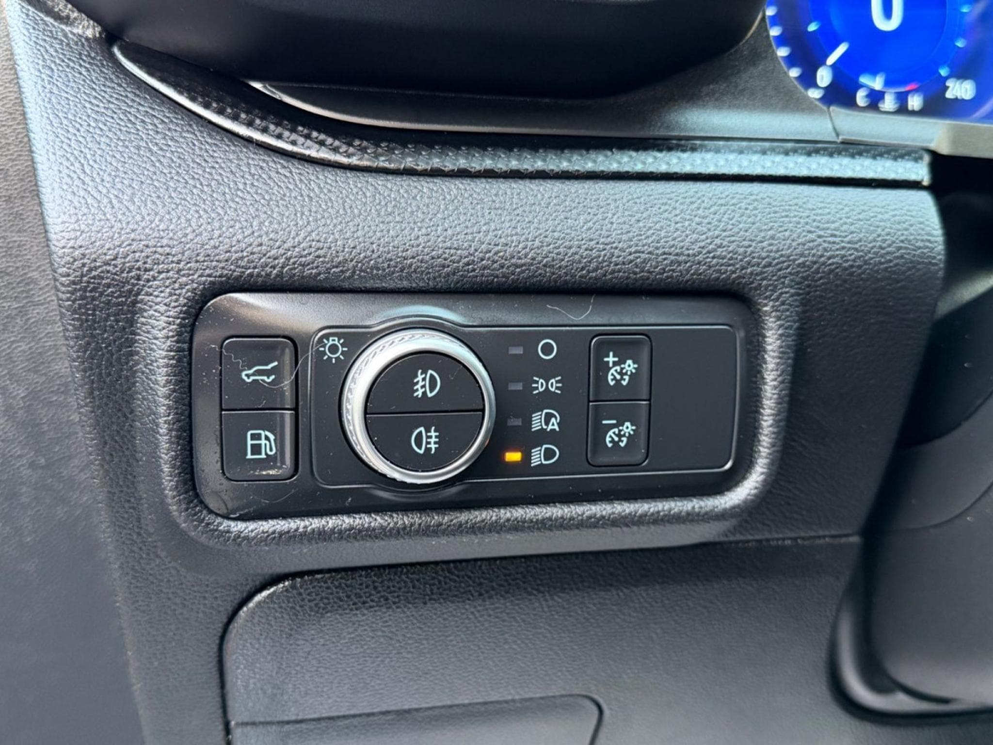 Ford Explorer ST-Line Plug-in-Hybrid 4x4 (2020) - Photo 13