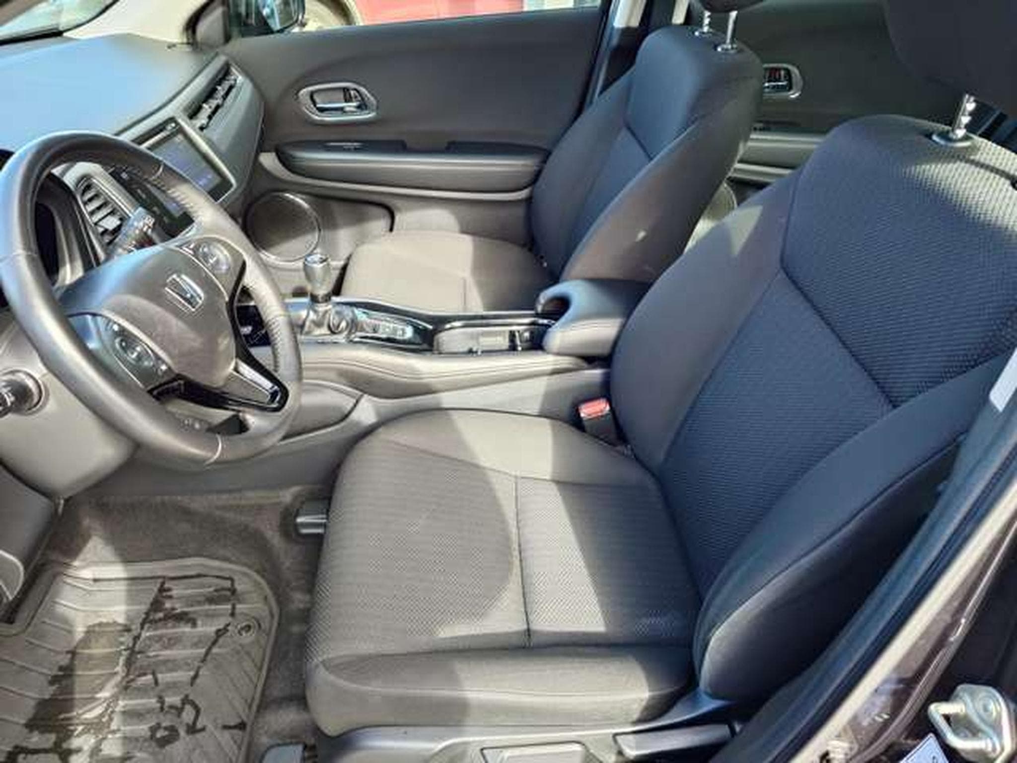 Honda HR-V HR-V 1.5i-VTEC Elegance bvm6 (2017) - Photo 5