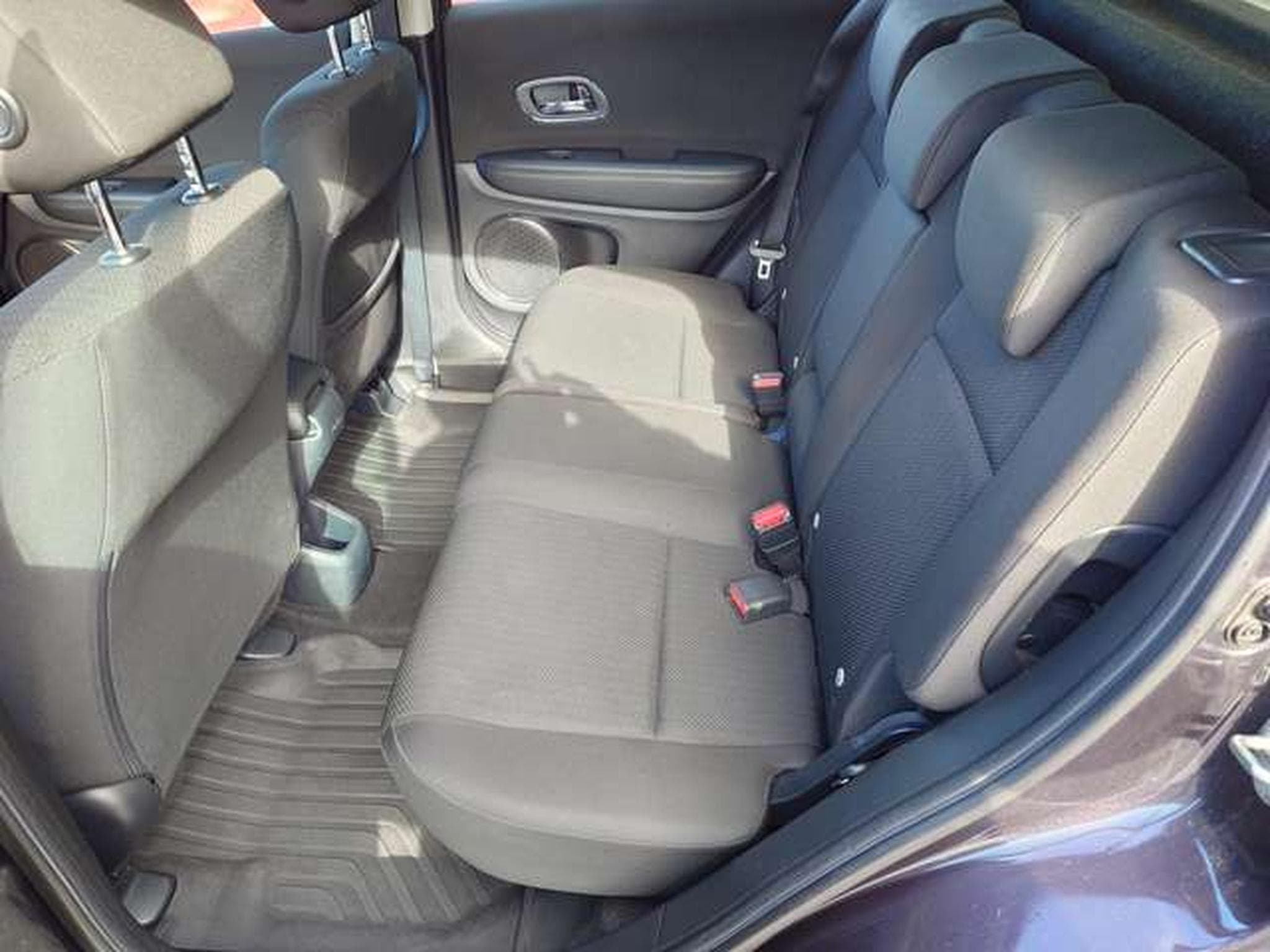 Honda HR-V HR-V 1.5i-VTEC Elegance bvm6 (2017) - Photo 6