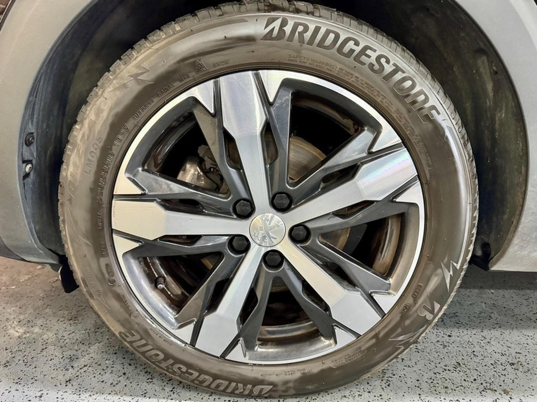 Peugeot 5008 5008 2.0 BlueHdi 177cv Auto GT (7Places) (2023) - Photo 3