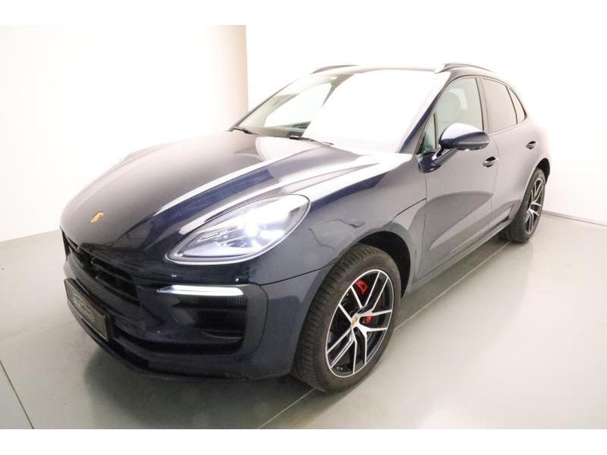 Porsche Macan S (2022) - Photo 1