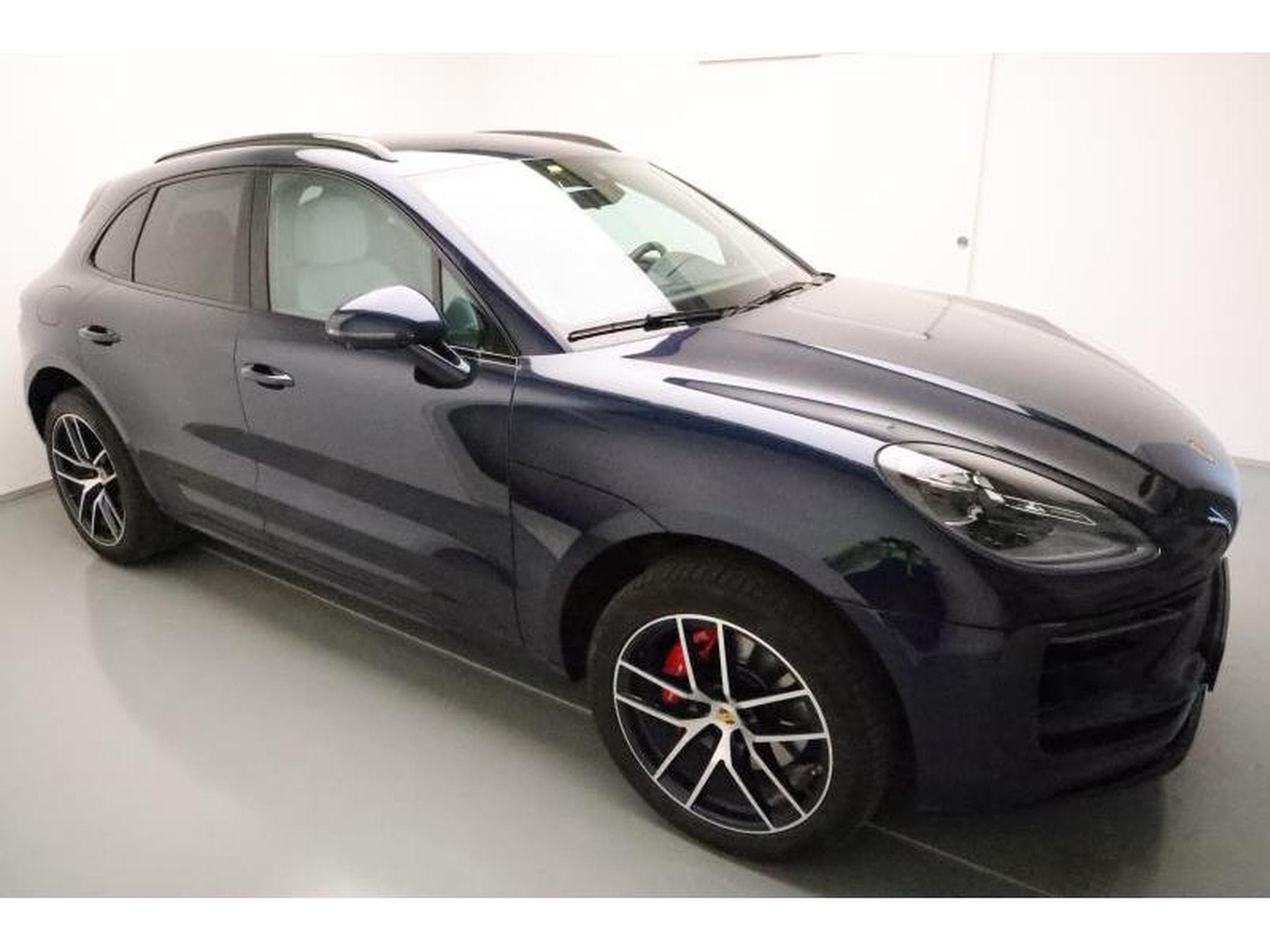 Porsche Macan S (2022) - Photo 20