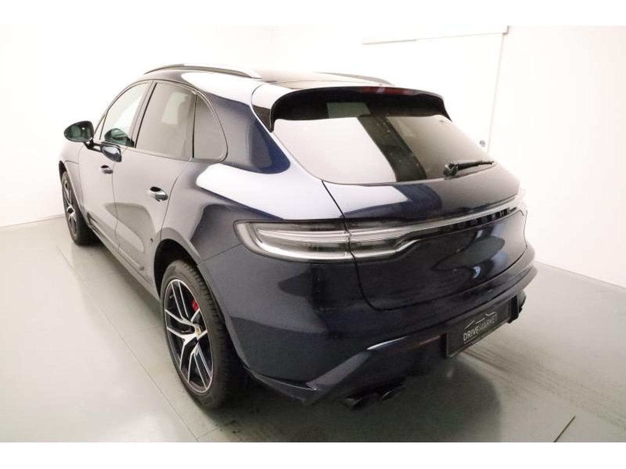 Porsche Macan S (2022) - Photo 24