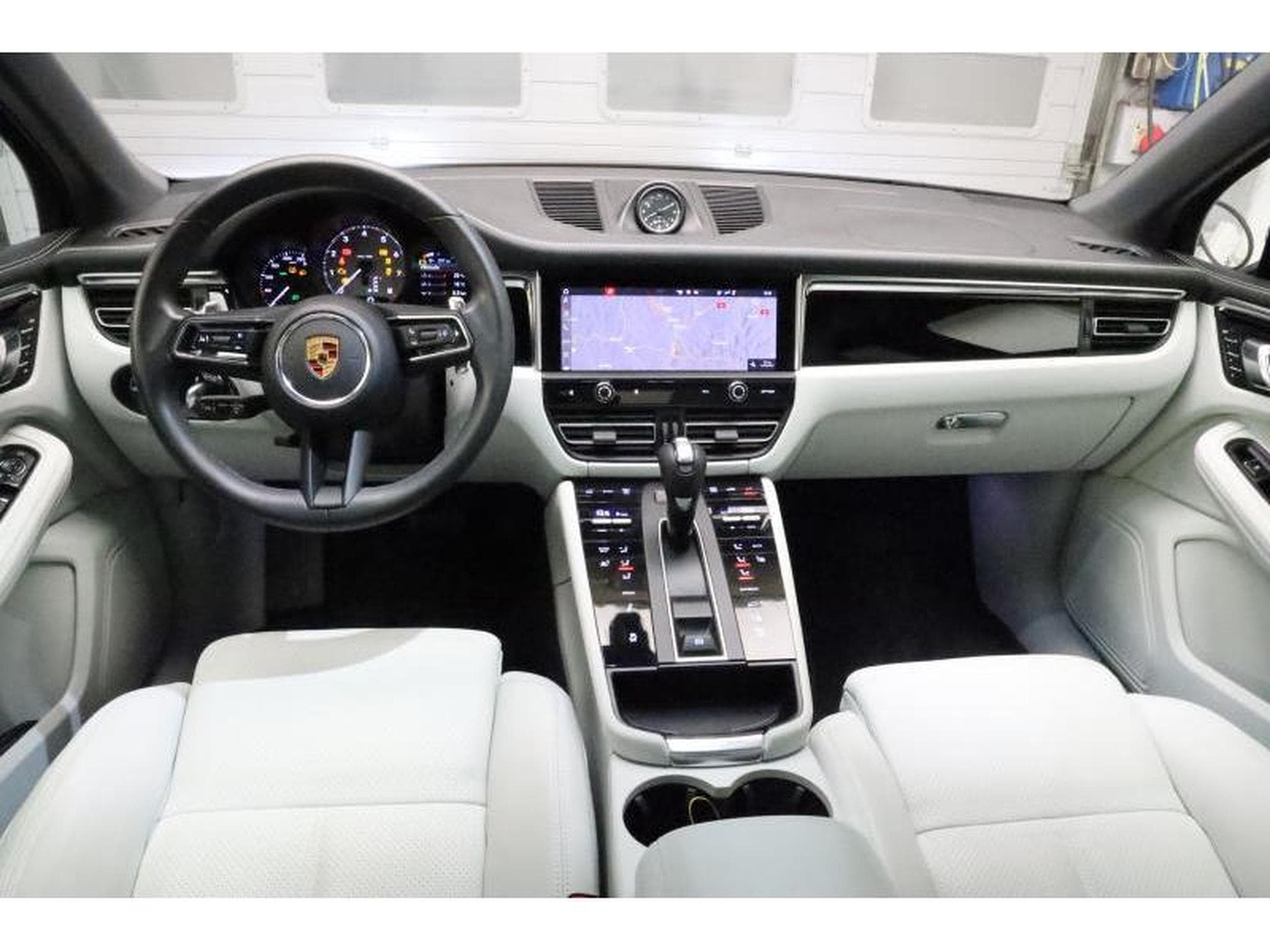 Porsche Macan S (2022) - Photo 5