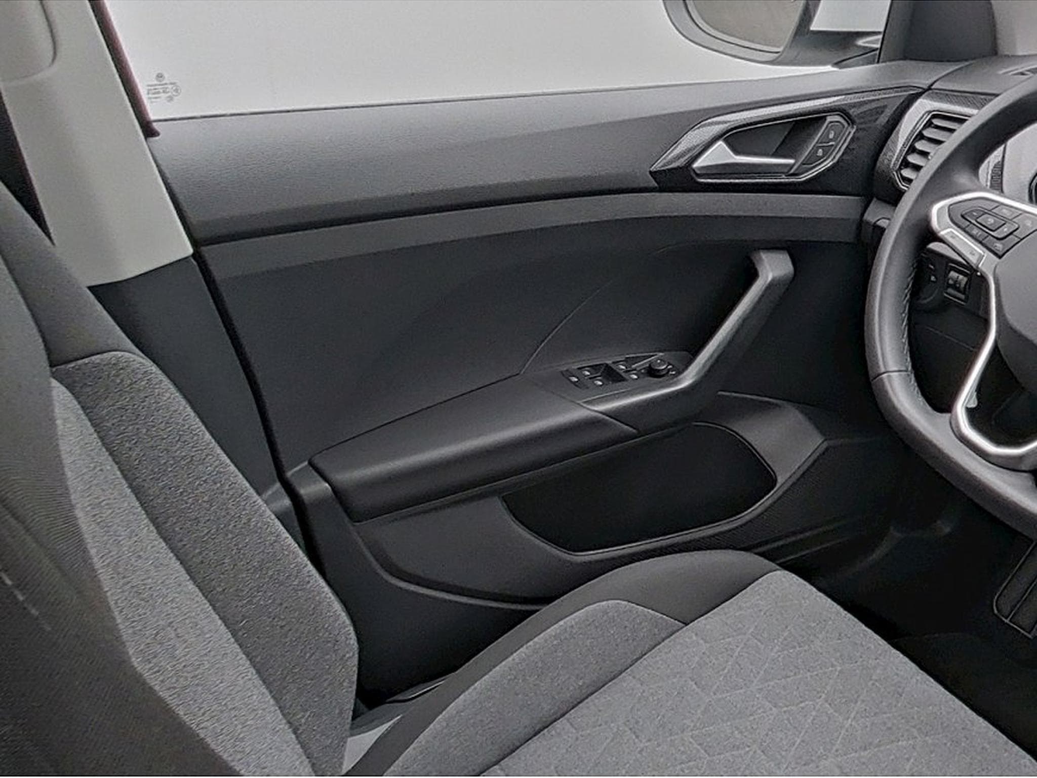 VW T-Cross (2024) - Photo 11