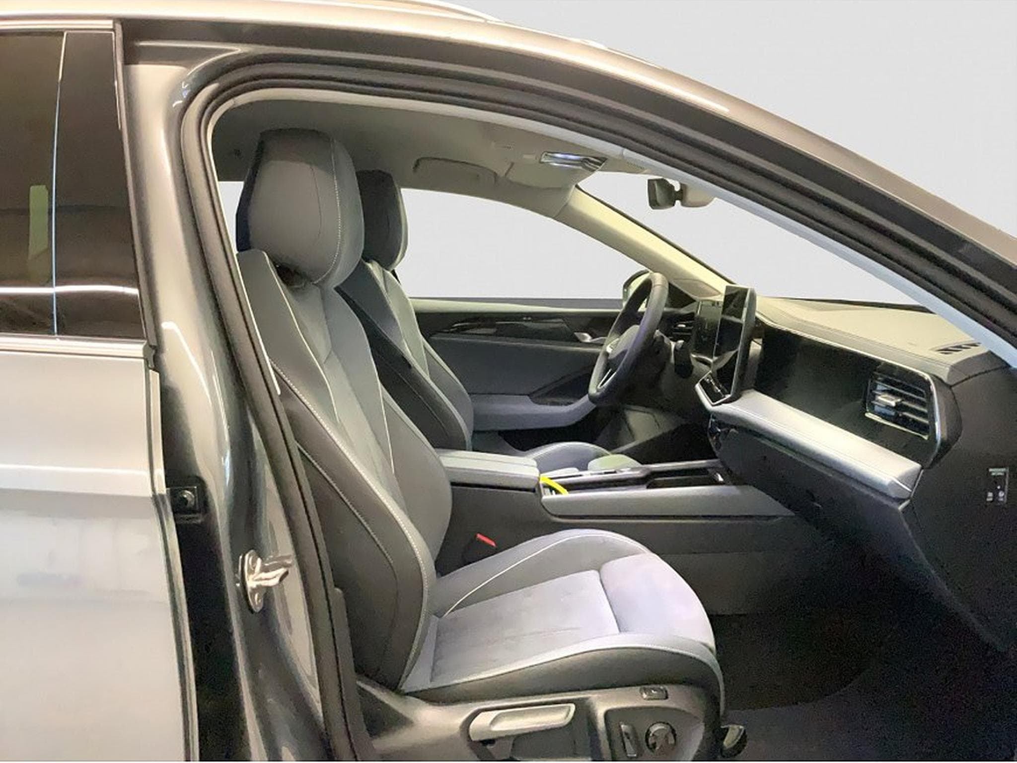 VW Passat (2026) - Photo 10