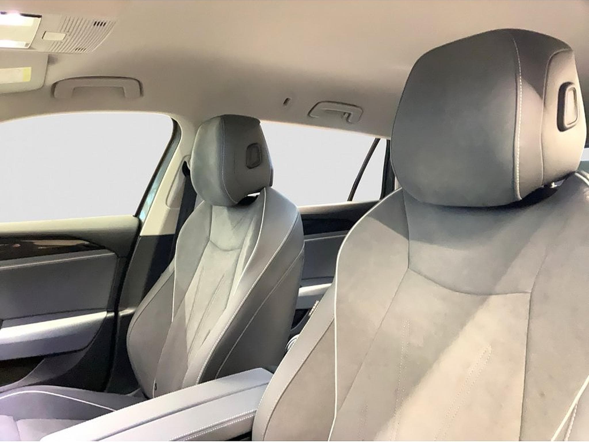 VW Passat (2026) - Photo 18