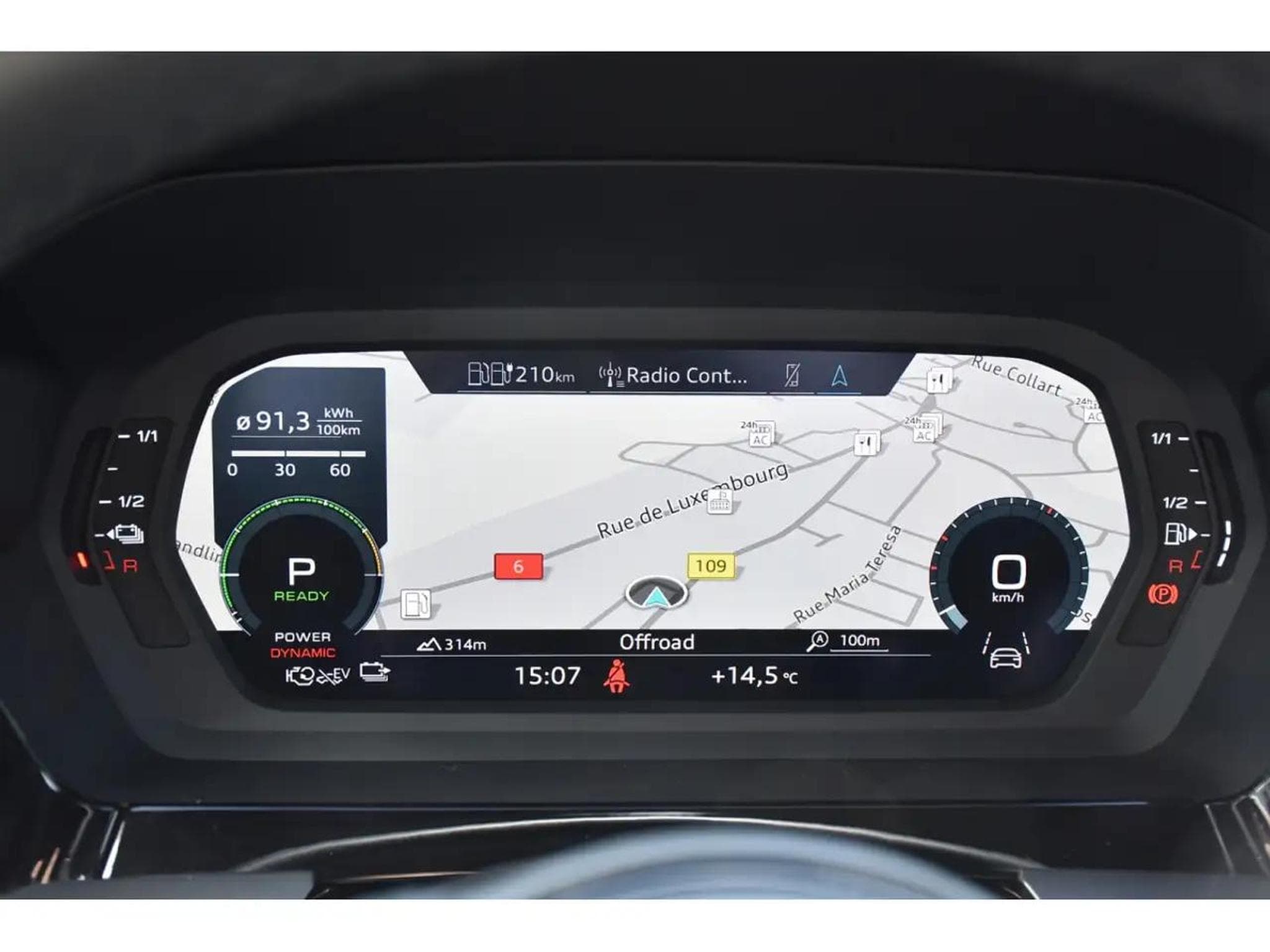 Audi A3 (2023) - Photo 19