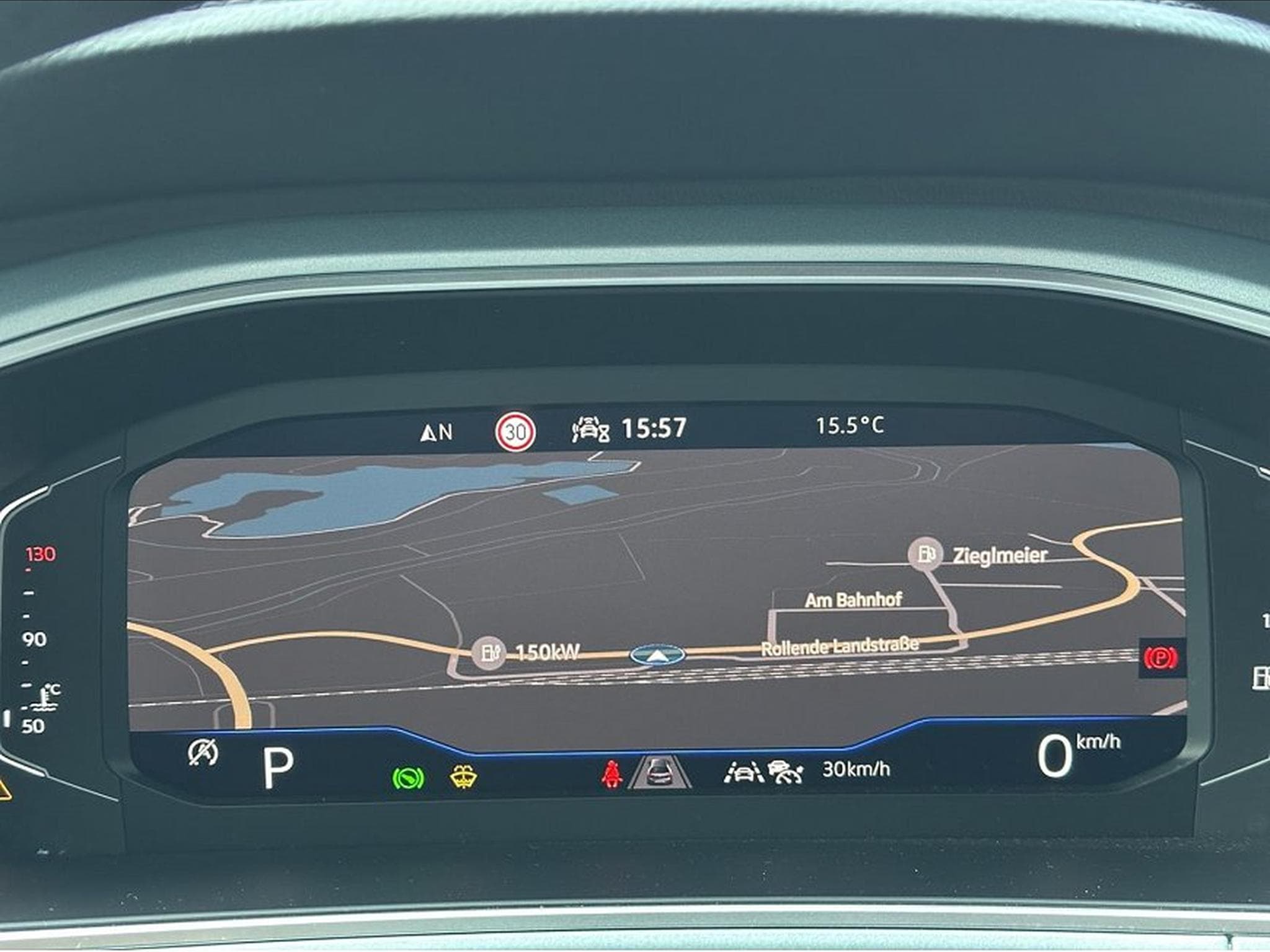 VW T-Roc (2025) - Photo 14