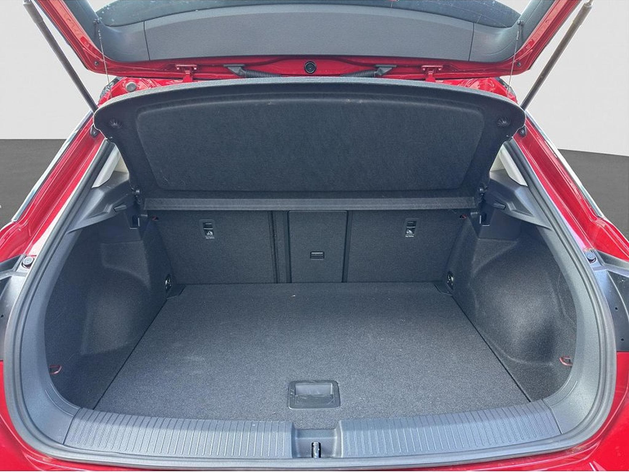 VW T-Roc (2025) - Photo 21