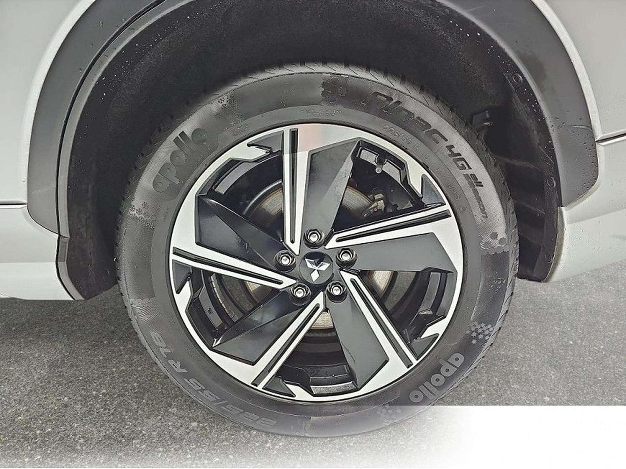 Mitsubishi Eclipse Cross (2026) - Photo 5