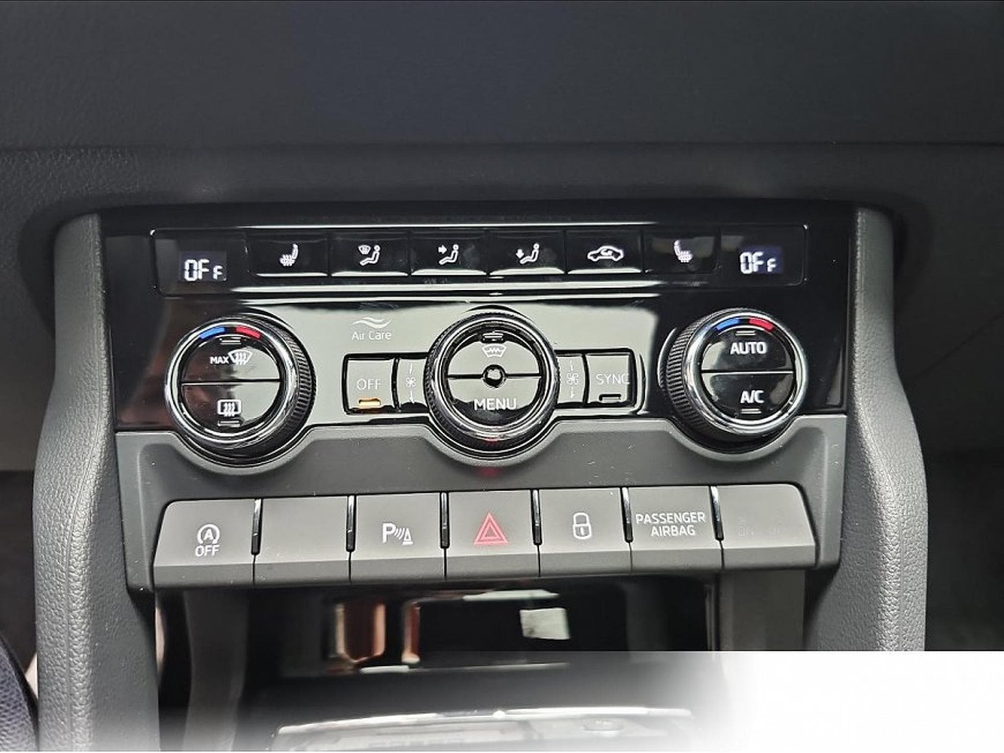 Skoda Karoq (2026) - Foto 10