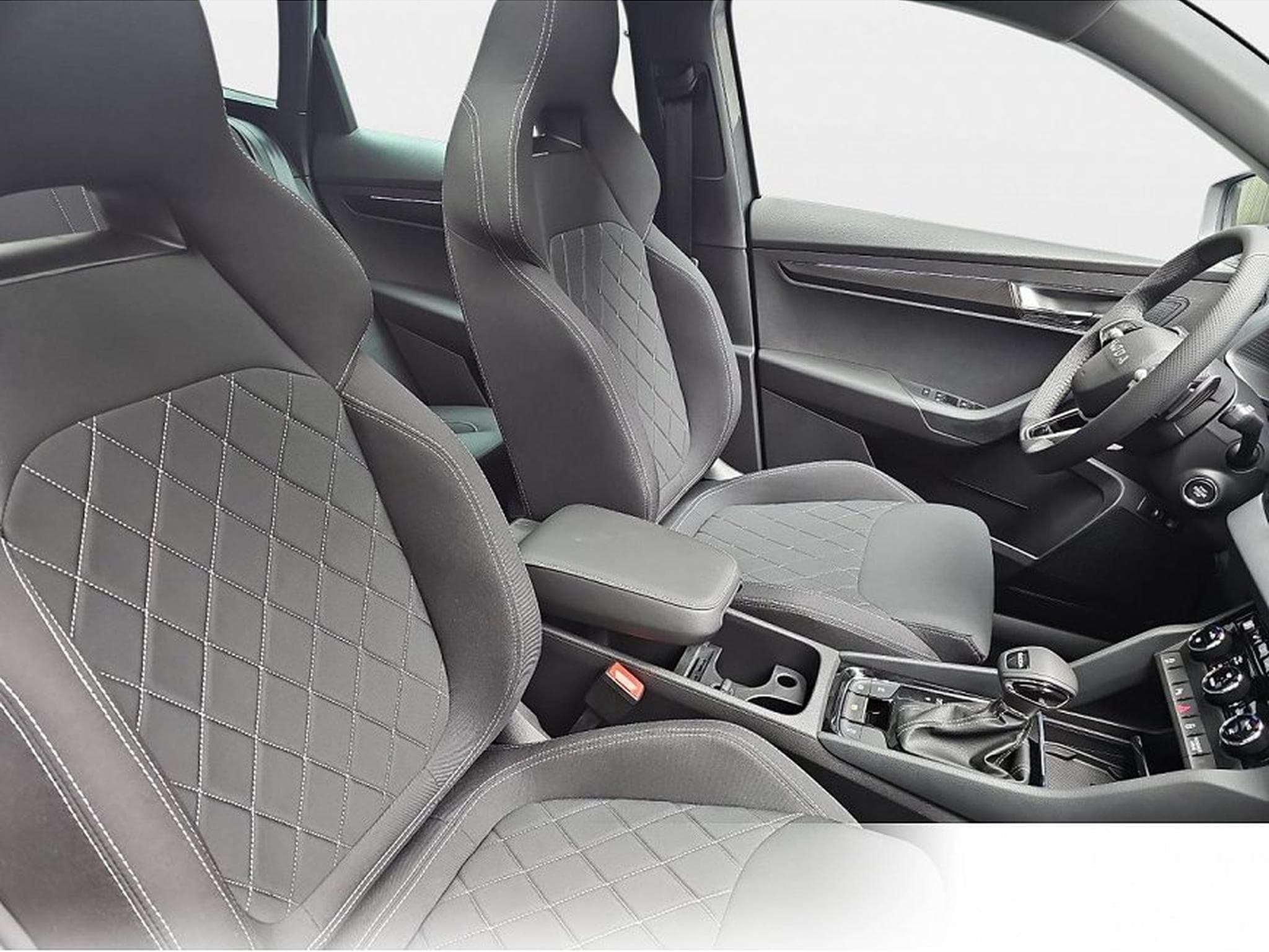 Skoda Karoq (2026) - Foto 15