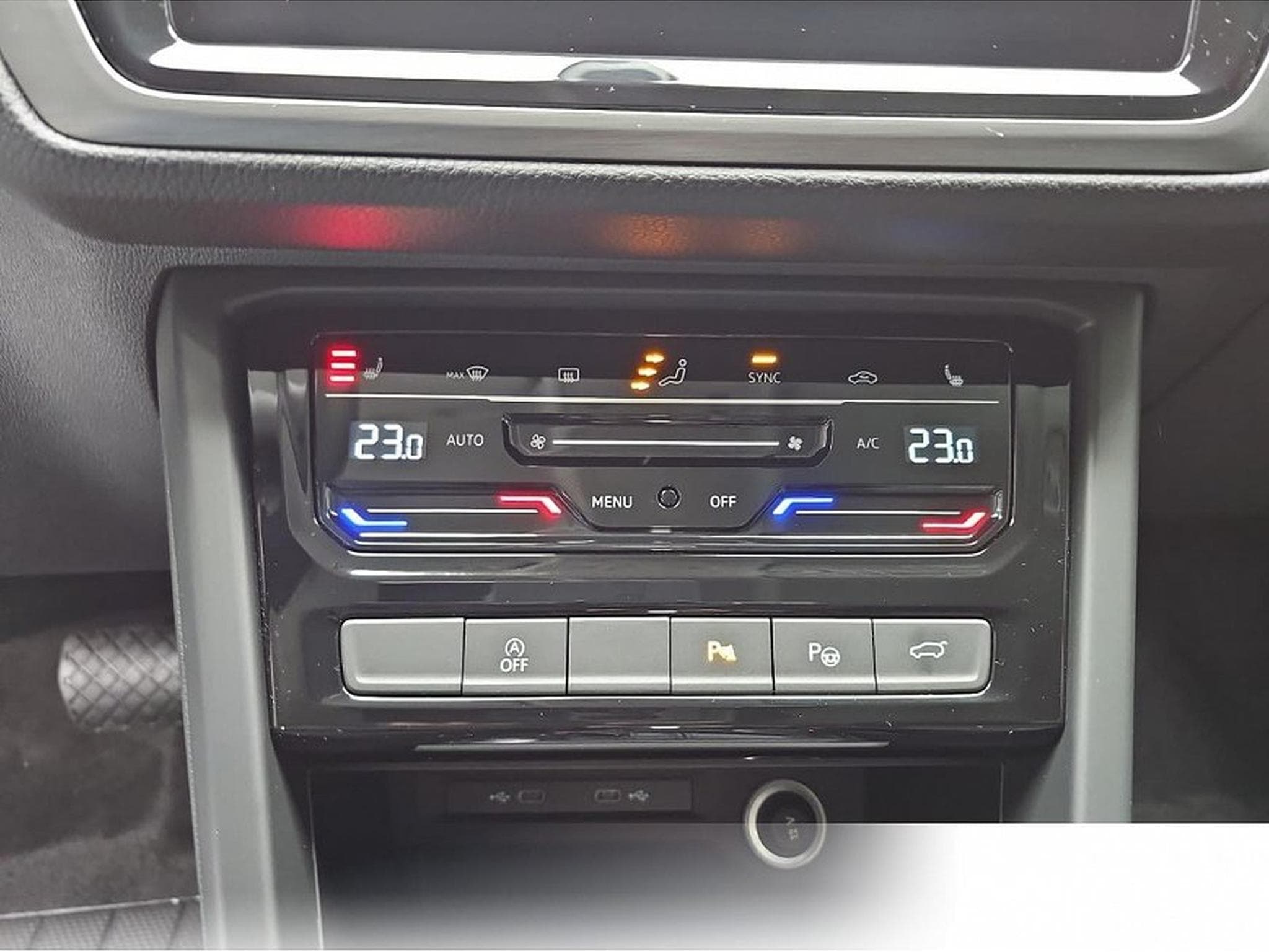 VW Touran (2026) - Foto 10