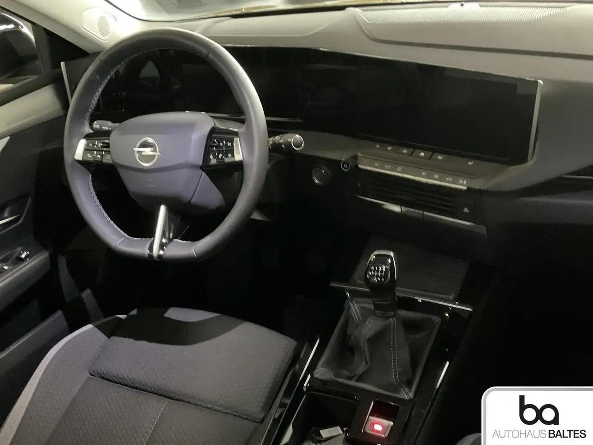 Opel Astra (2024) - Photo 9