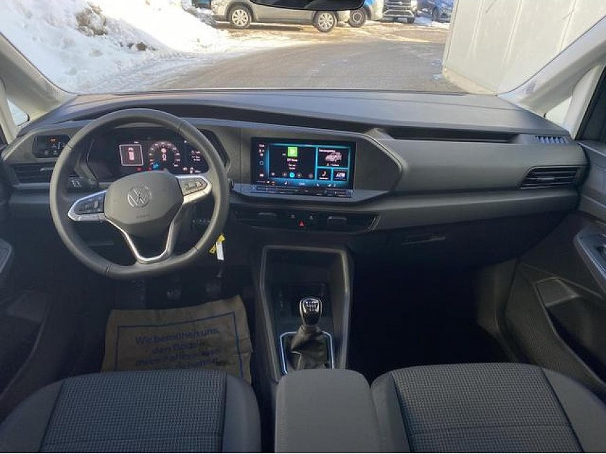 VW Caddy (2025) - Photo 12