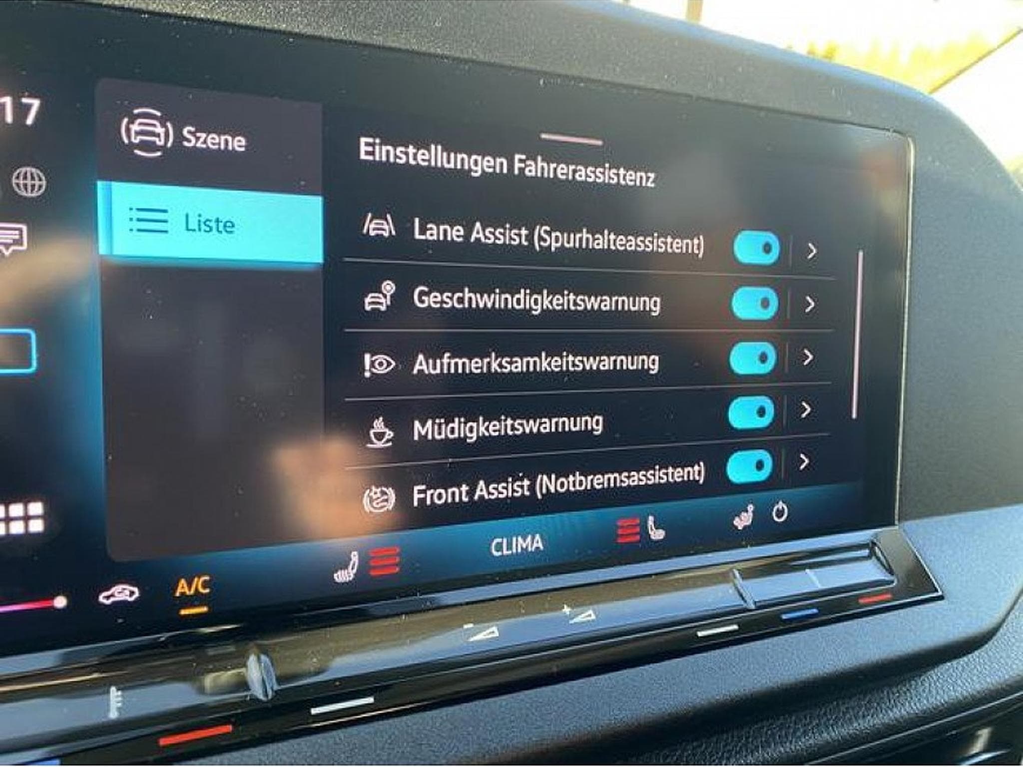 VW Caddy (2025) - Photo 13