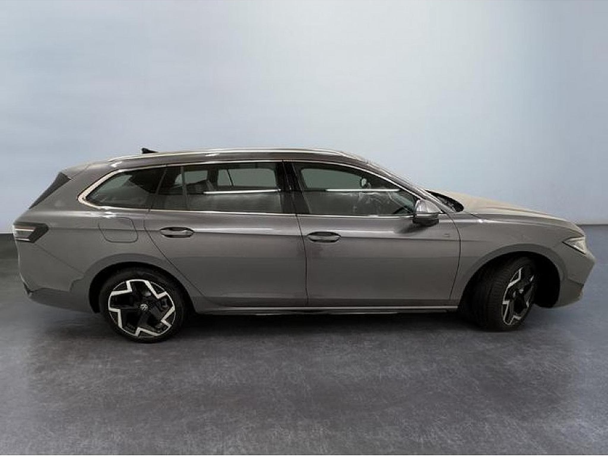 VW Passat (2026) - Photo 8