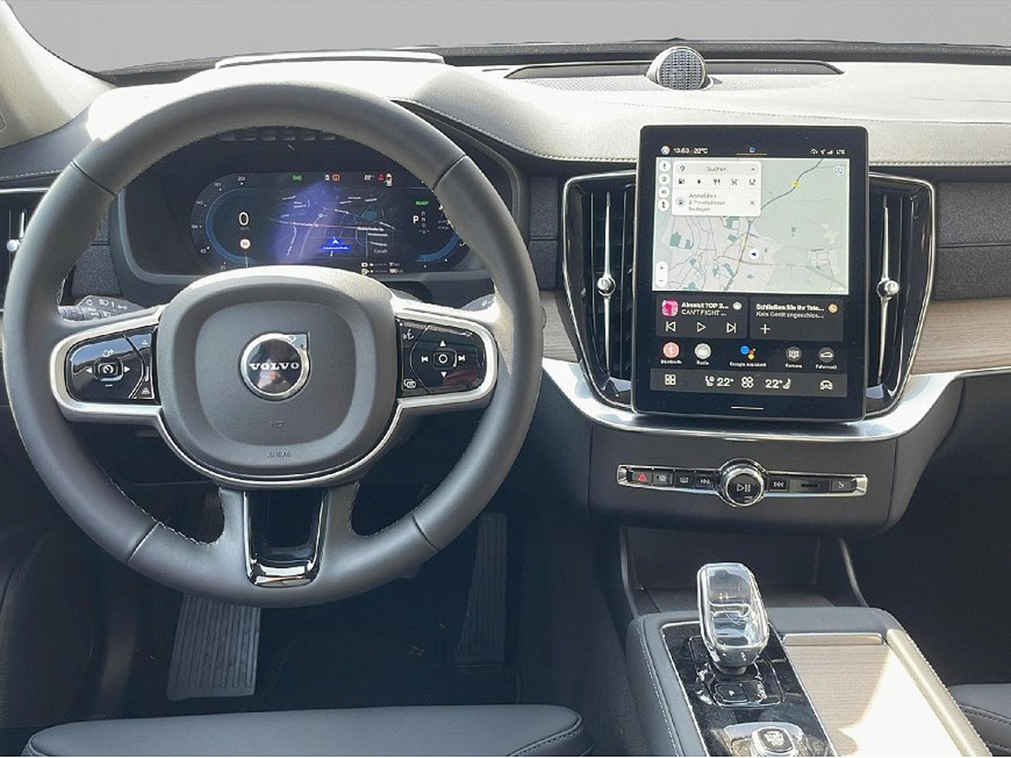 Volvo XC90 (2025) - Photo 8