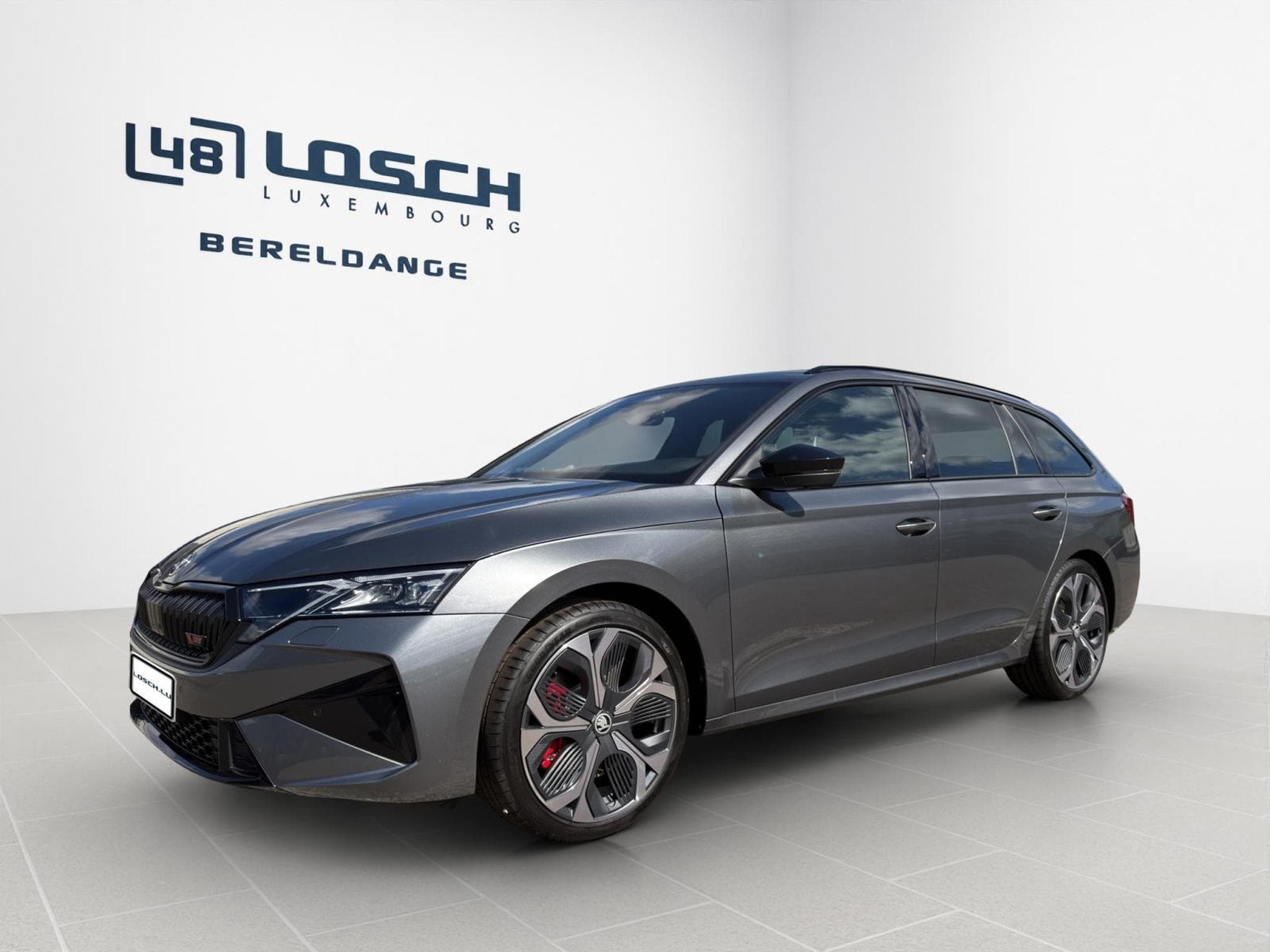 Skoda Octavia RS (2026) - Photo 2