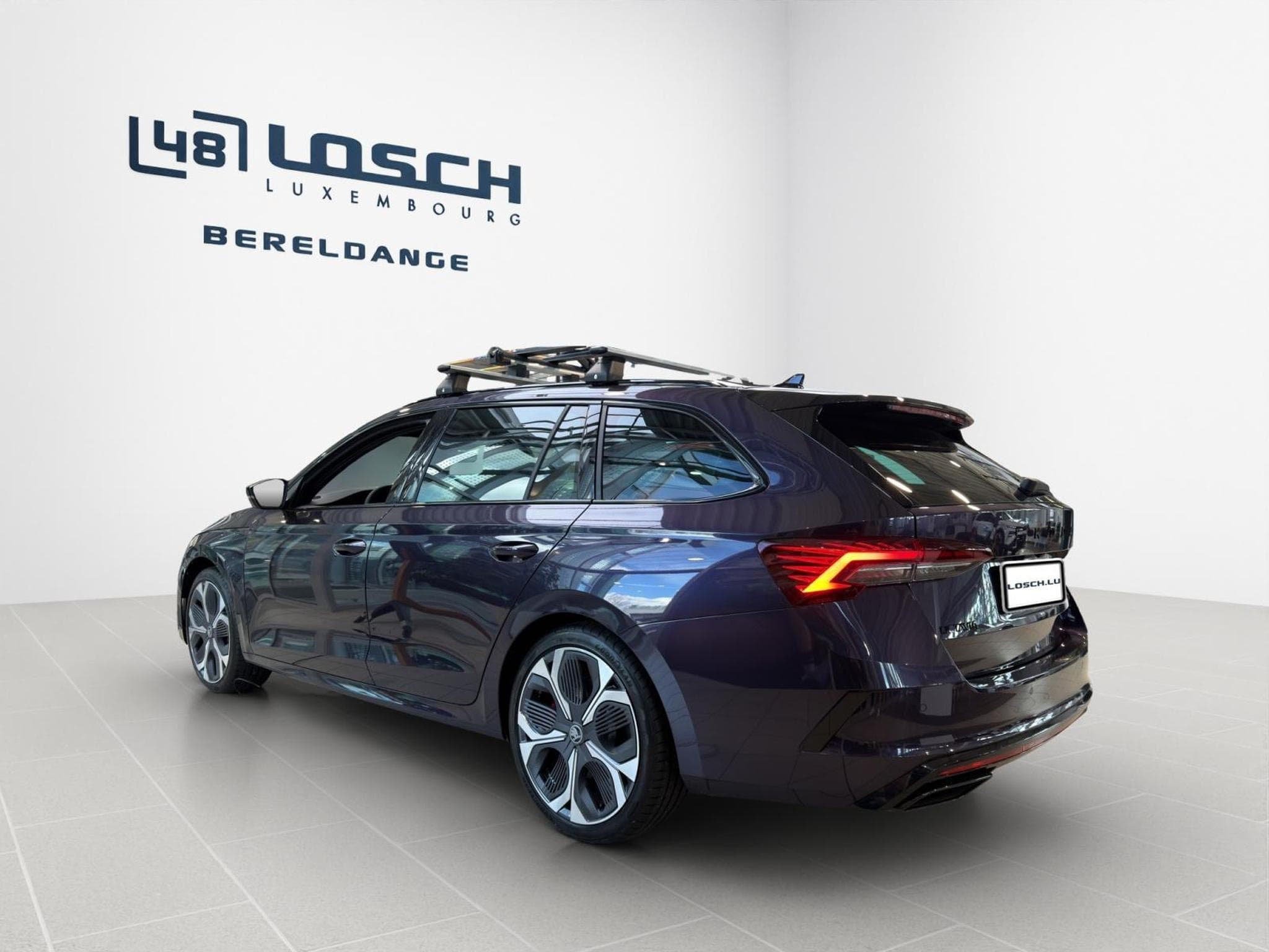 Skoda Octavia RS (2026) - Photo 3