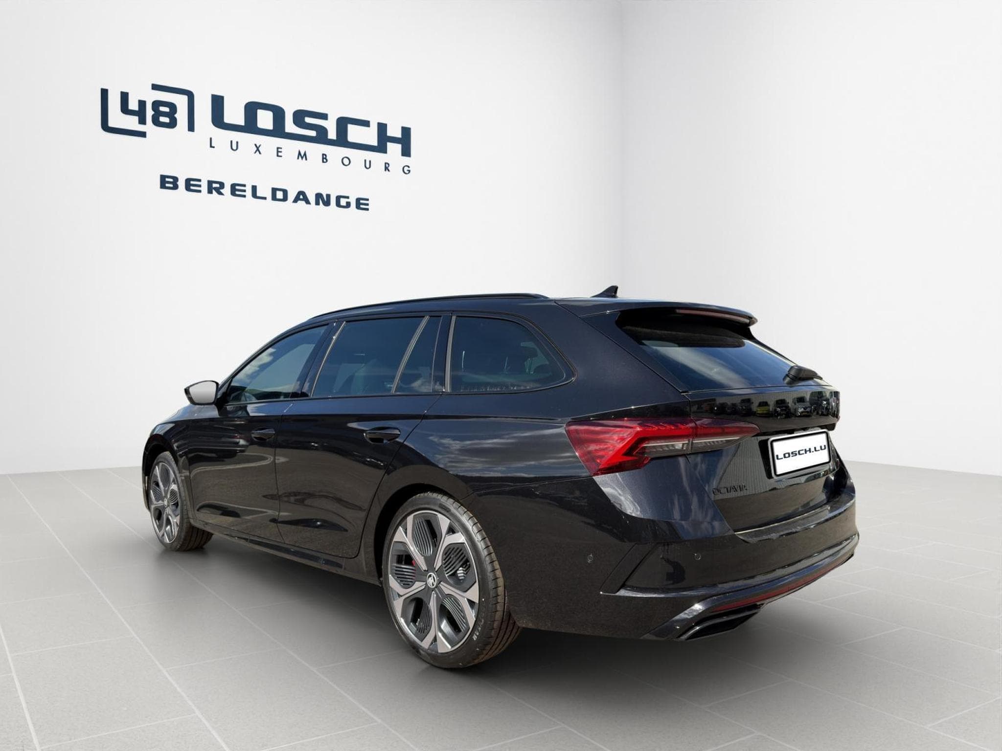 Skoda Octavia RS (2026) - Photo 6