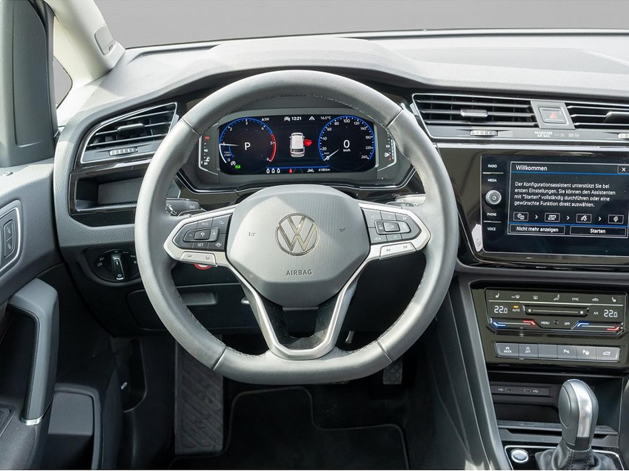 VW Touran (2025) - Foto 6