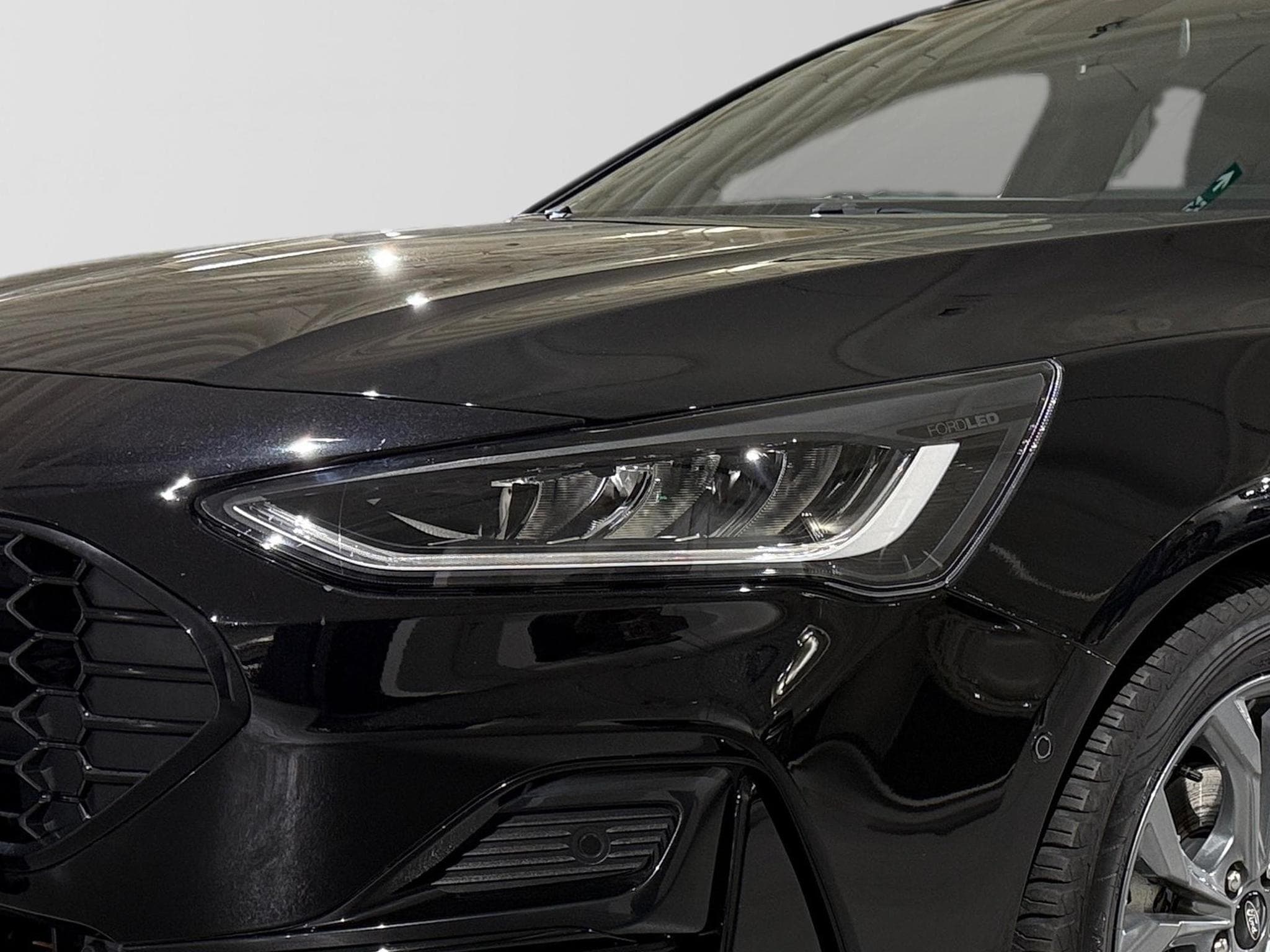 Ford Focus 1.0 ST-Line (2023) - Photo 21