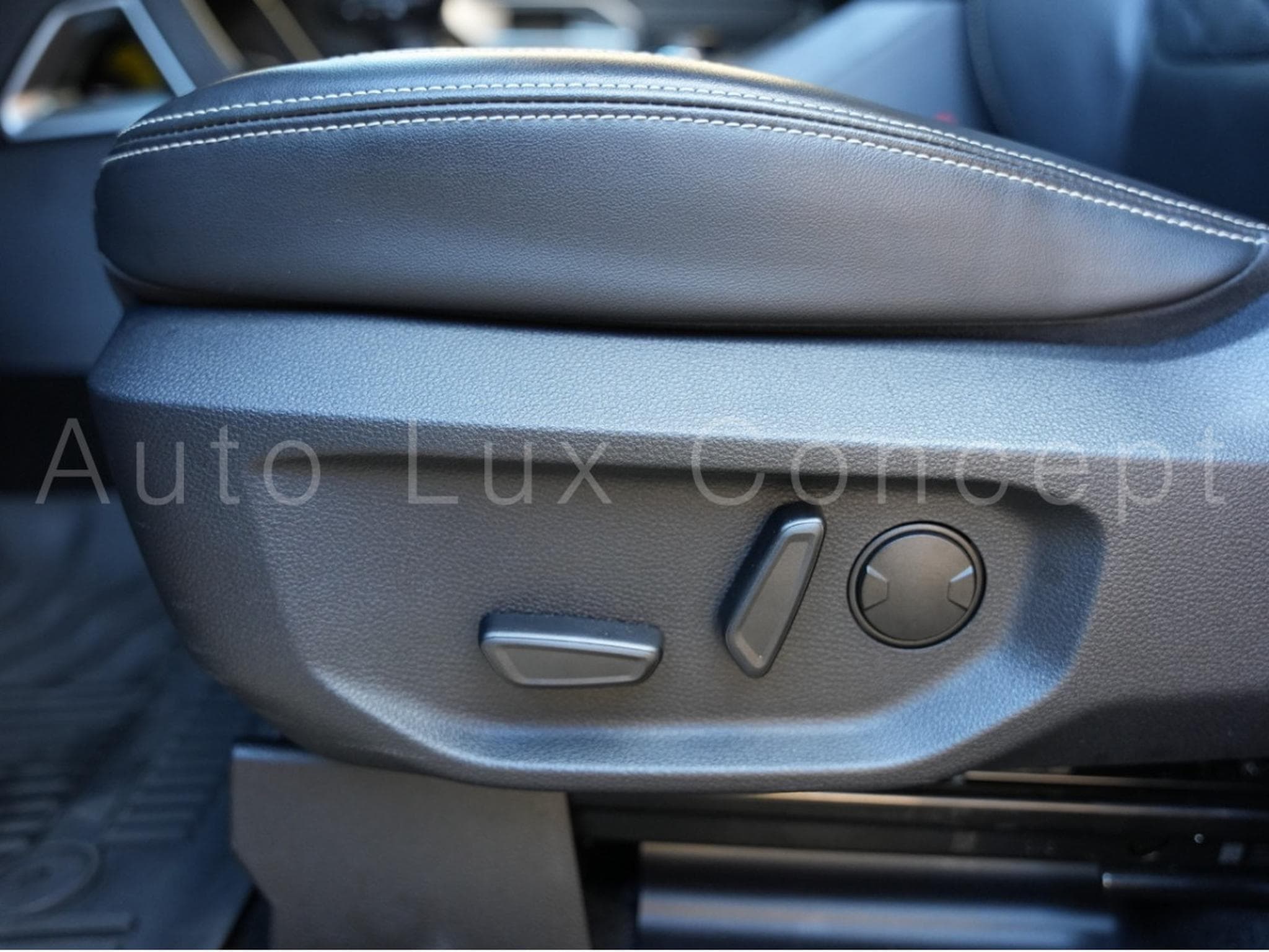 Ford Ranger Platinum 3.0 V6 EcoBlue 240 ch Full PPF (2025) - Photo 15