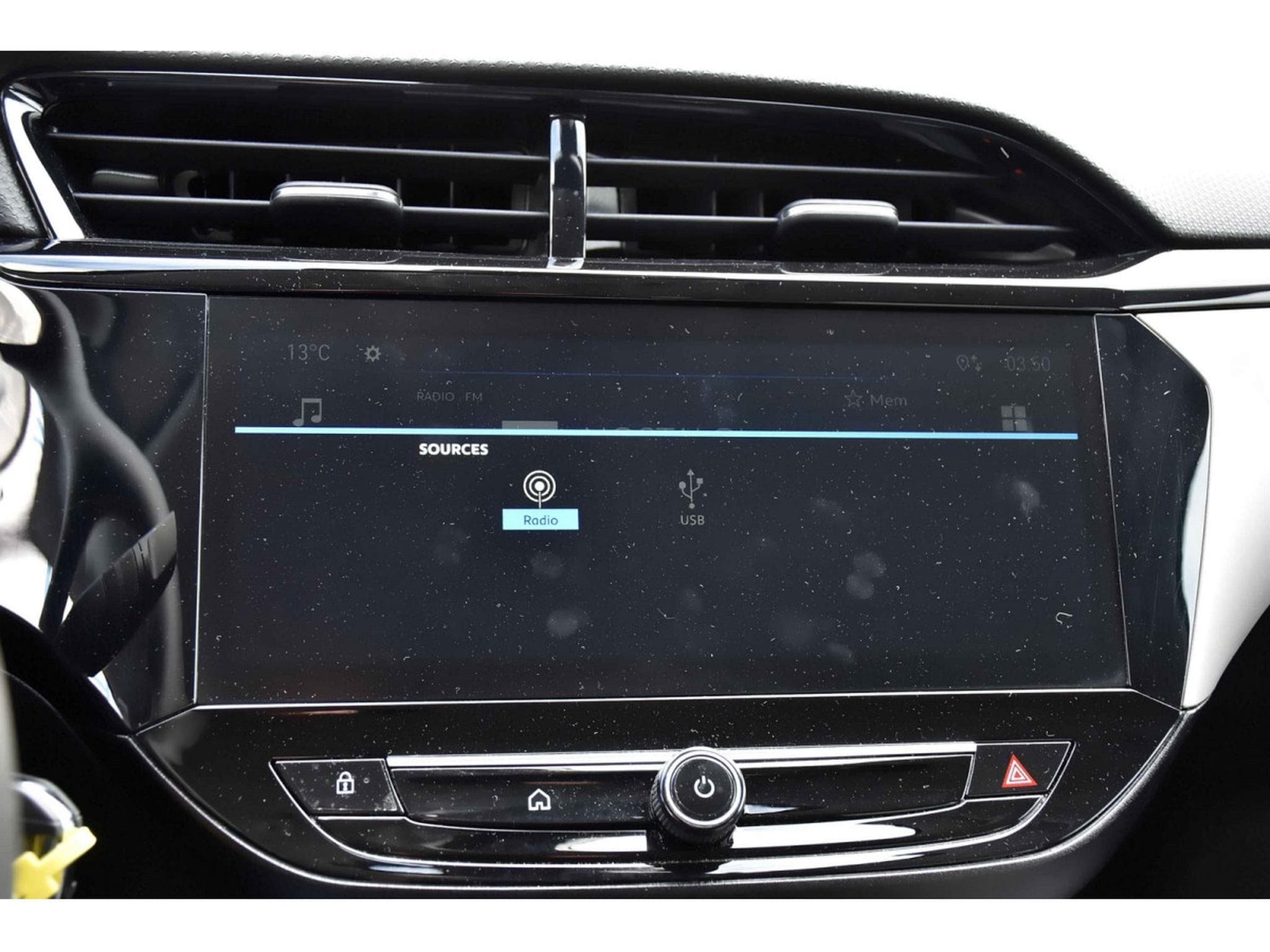 Opel Corsa 1.2 Turbo Edition AT8 REGUL LANE SIDE CAM 1° MAIN (2025) - Photo 9