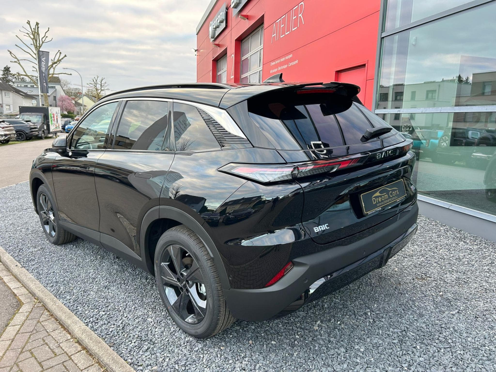 Baic X55 1.5 TURBO AUTO FULL OPTIONS (2026) - Photo 3