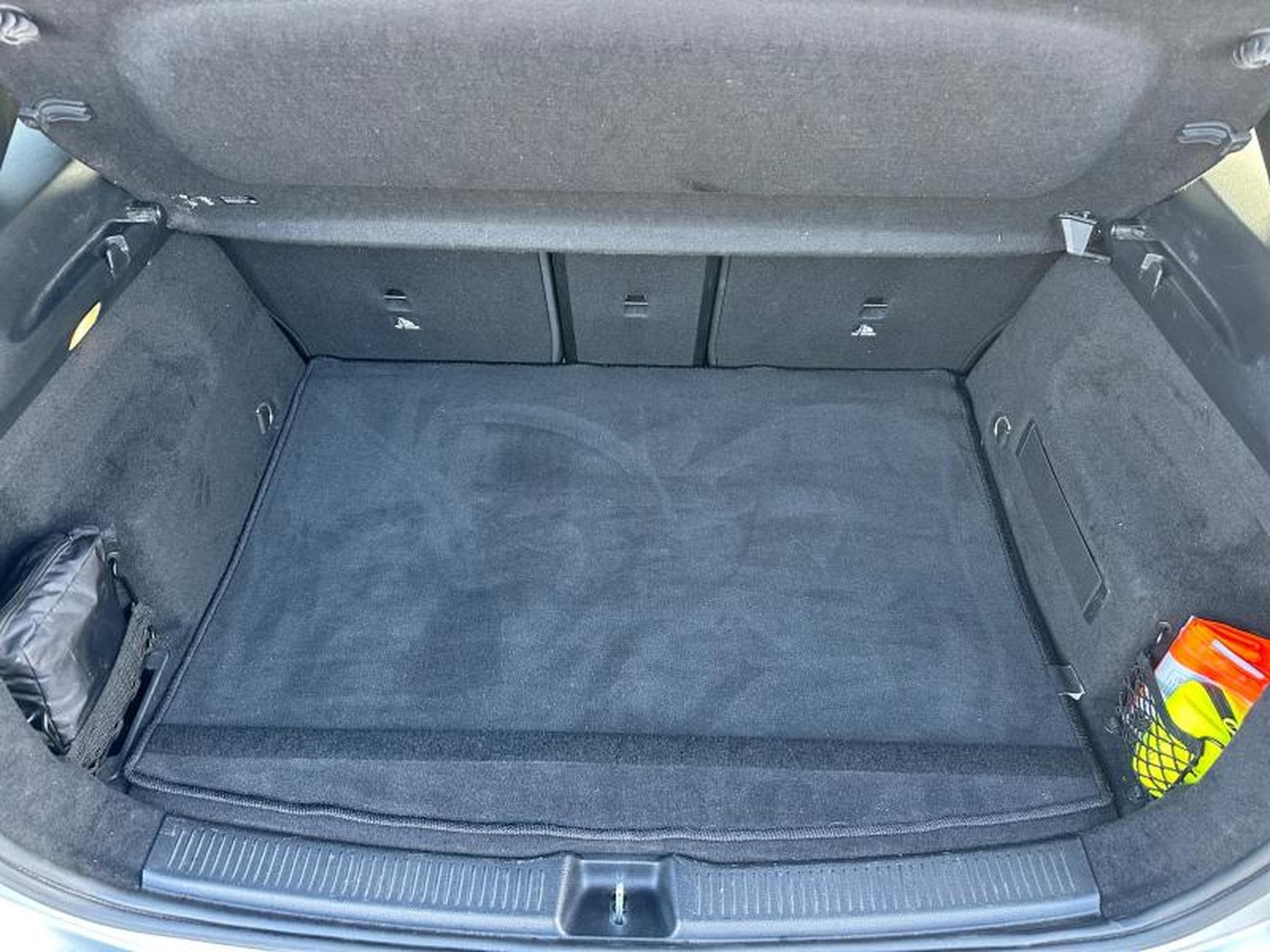 Mercedes B 200 AMG LINE Premium / Essence (2019) - Photo 18